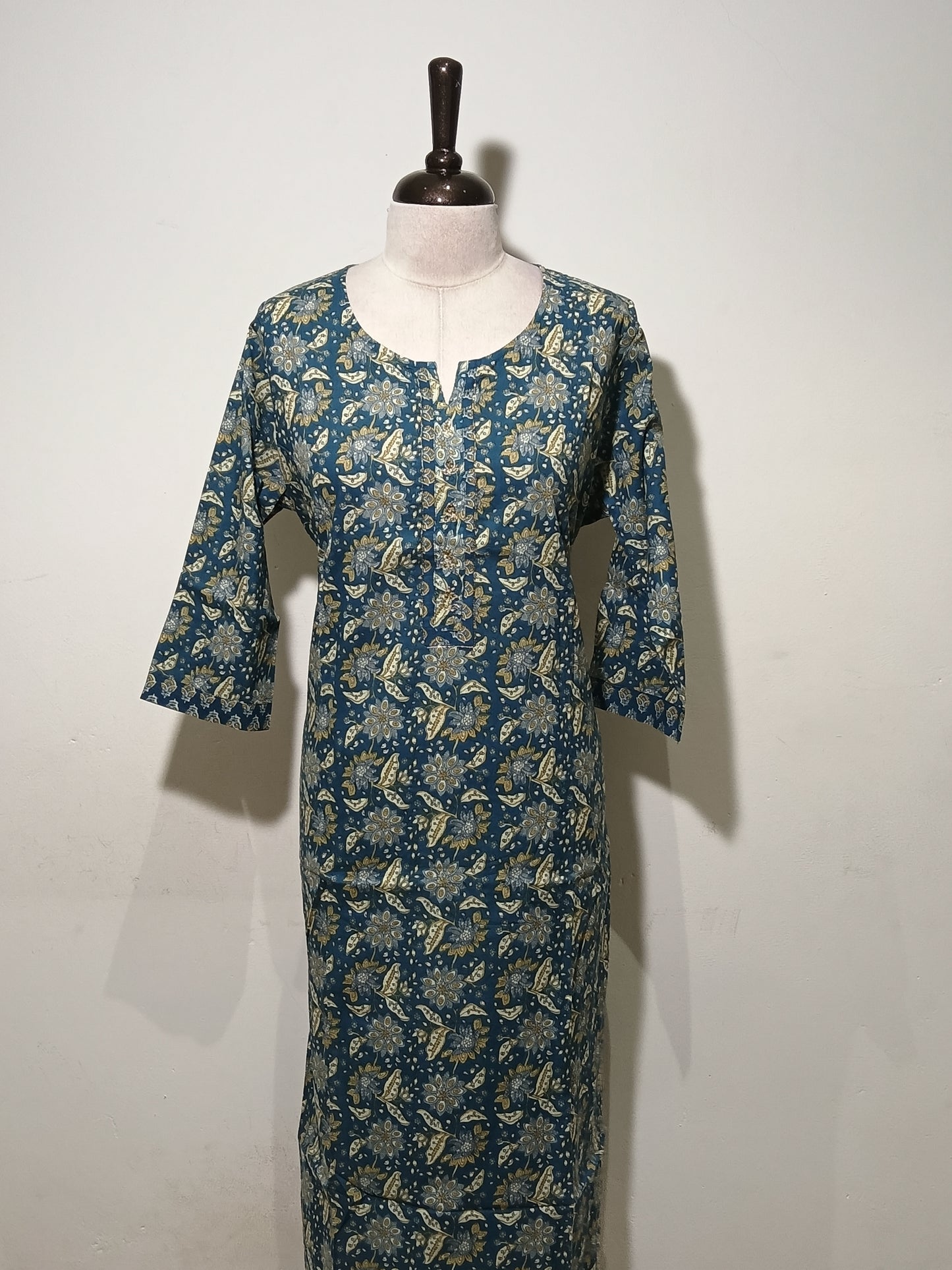 OFFER SALES TOP AND BOTTOM  -  IHA 34910