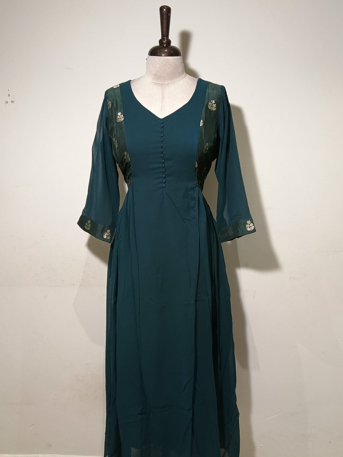 OFFER SALES TOP'S - IHA 35290