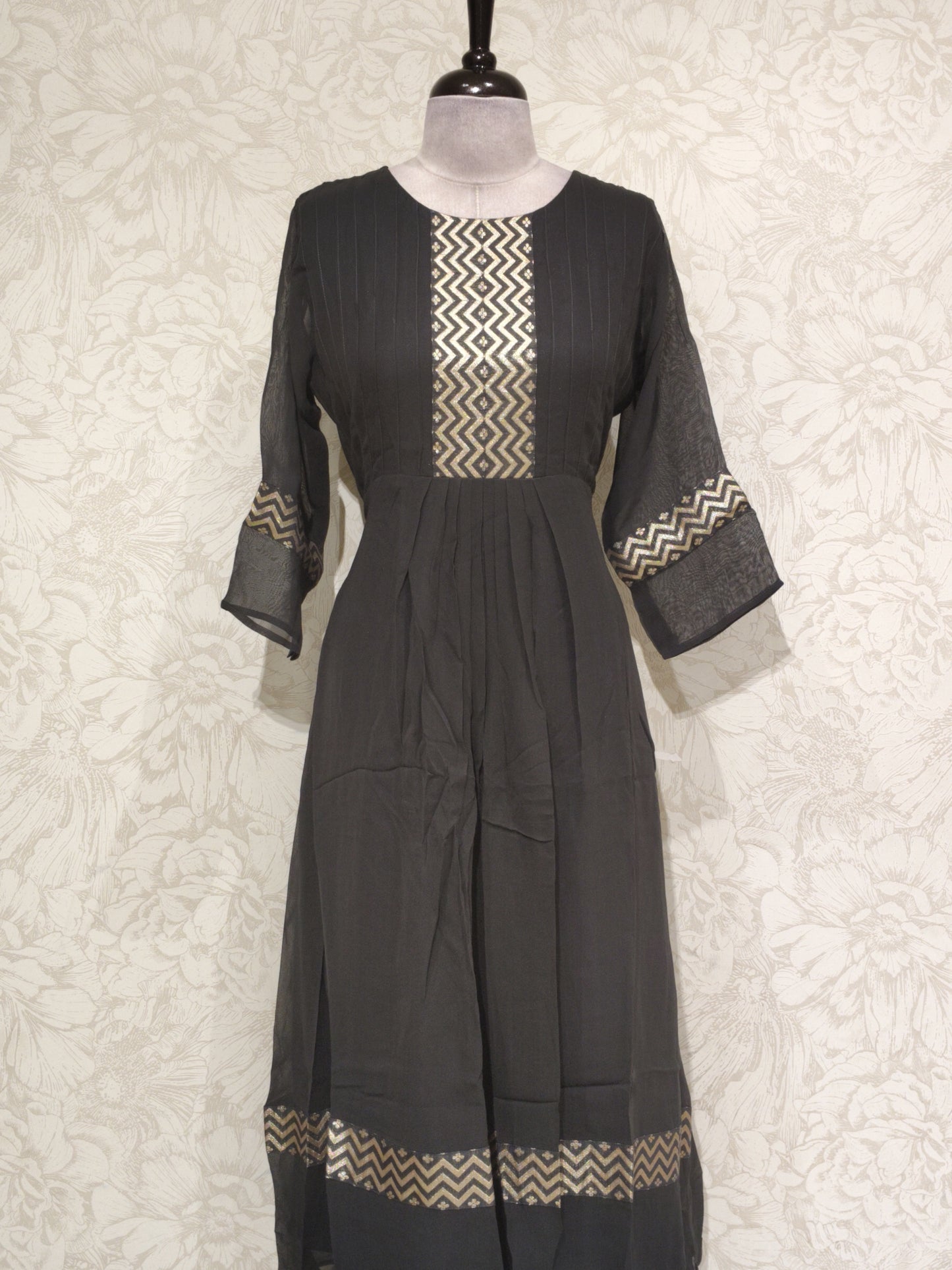 OFFER SALES TOPS COLLECTIONS - IHA 27166