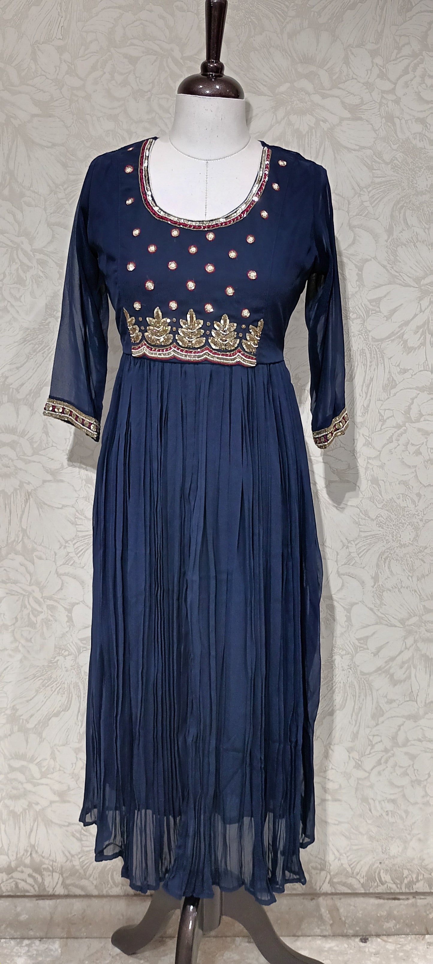 OFFER SALES TOPS COLLECTIONS - IHA 27133