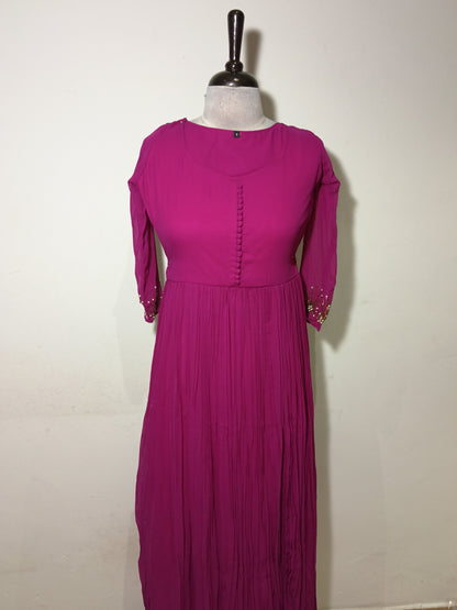 OFFER SALES TOPS  -  IHA 34756