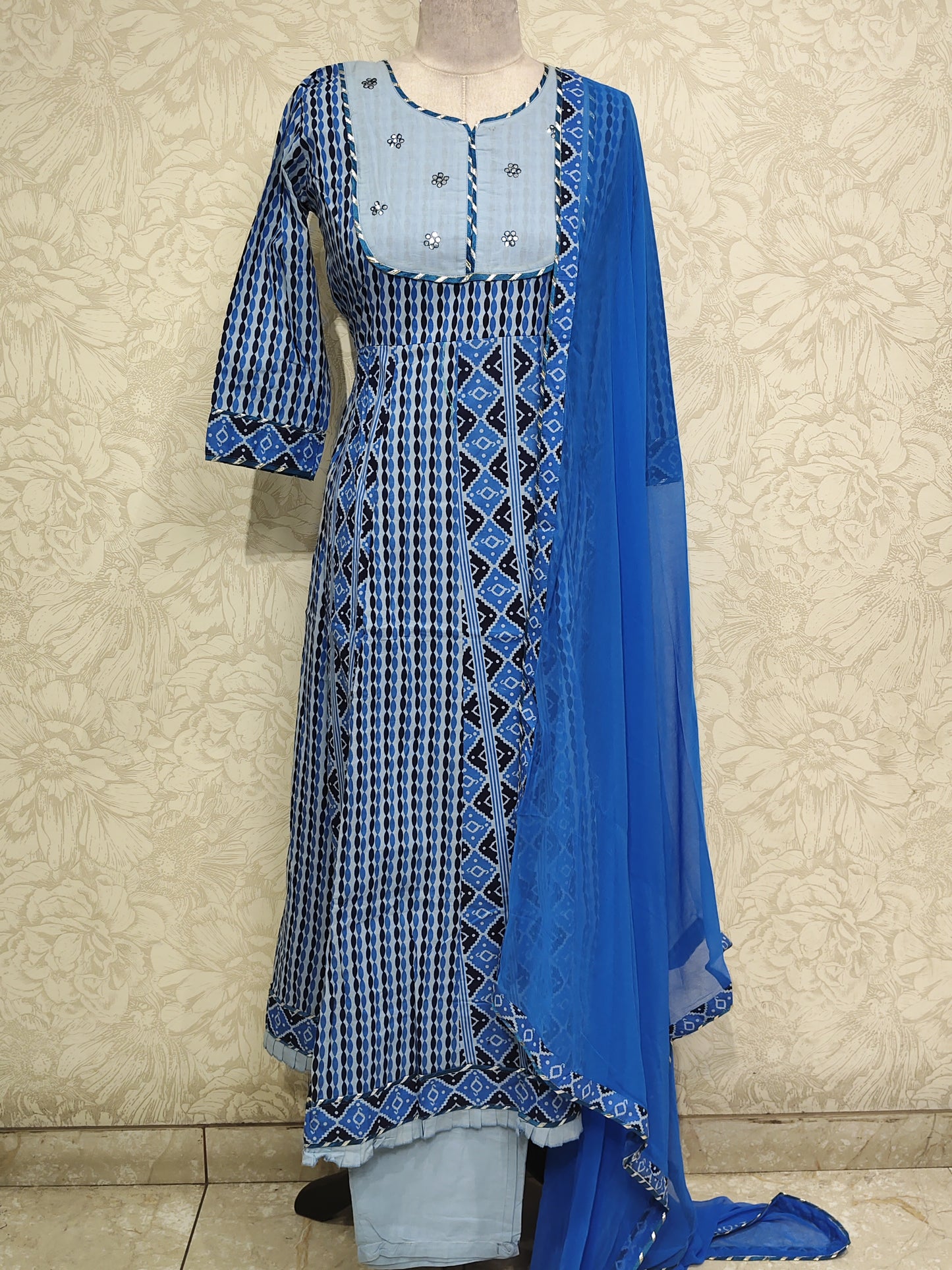 OFFER SALES TOP AND BOTTOM - IHA 26955