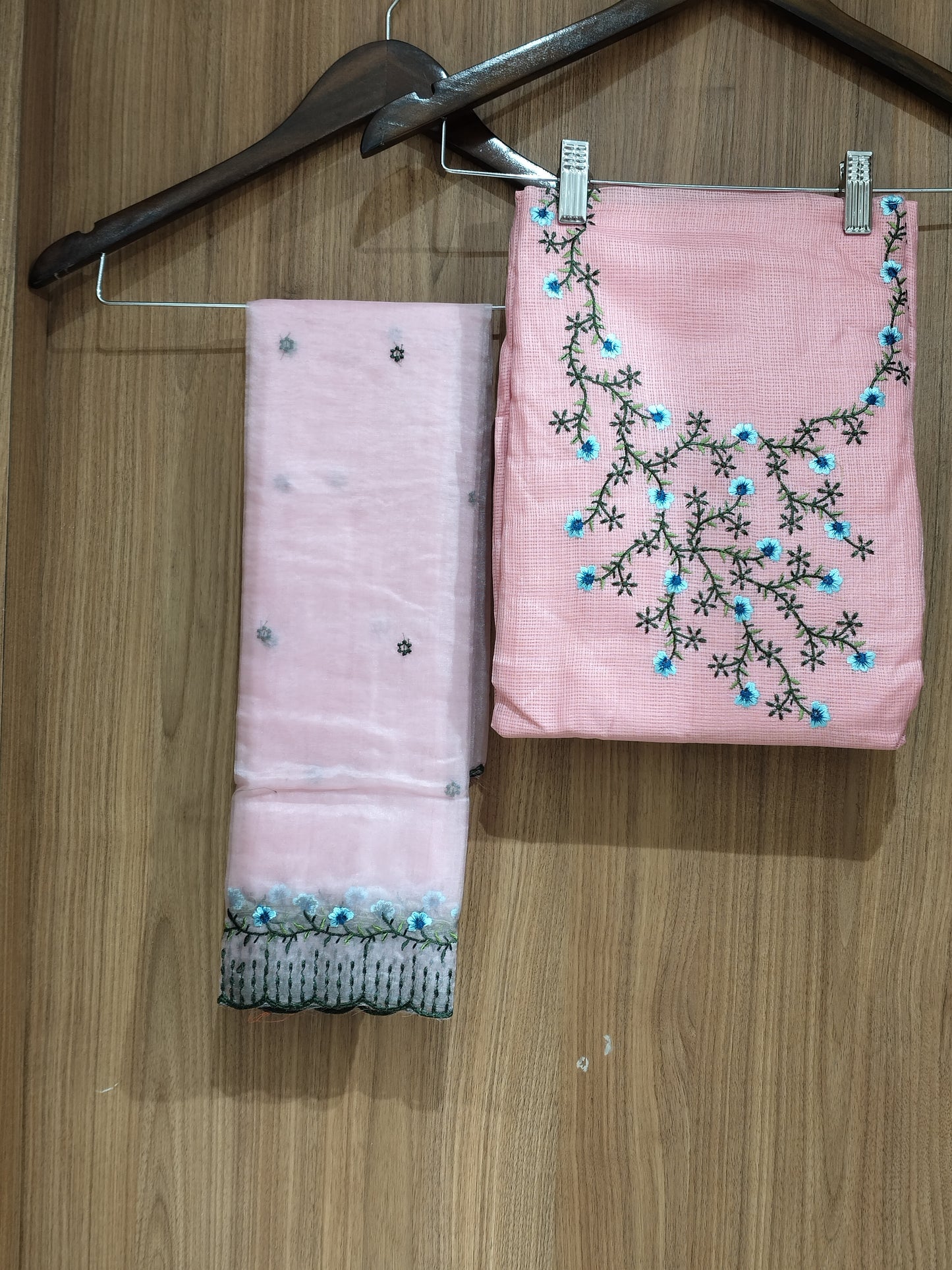 OFFER SALES UNSTITCHED SALWAR  - IHA 27602