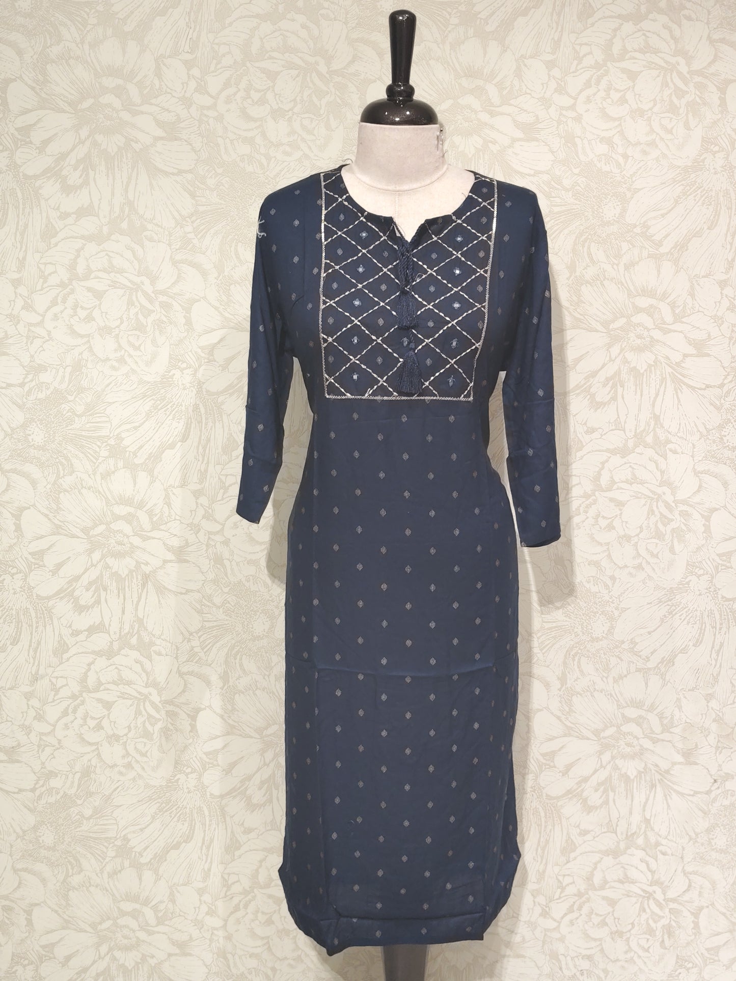OFFER SALES TOPS COLLECTIONS - IHA 27082