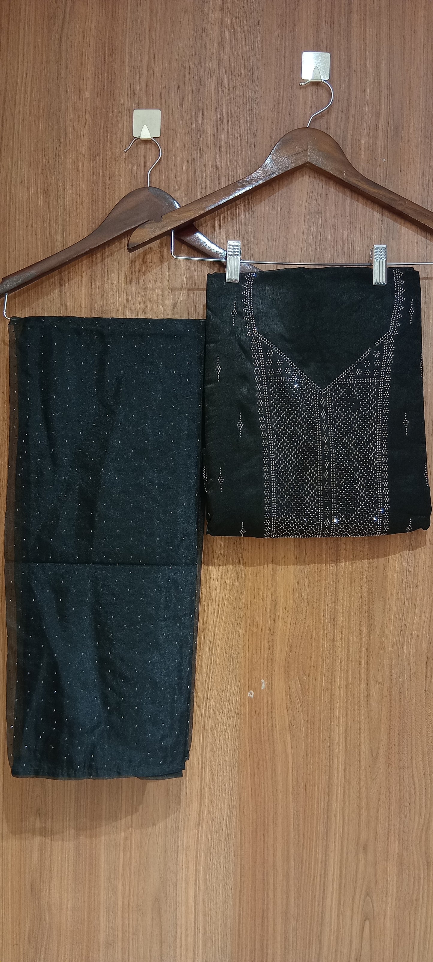 OFFER SALES UNSTITCHED SALWAR  - IHA 27798