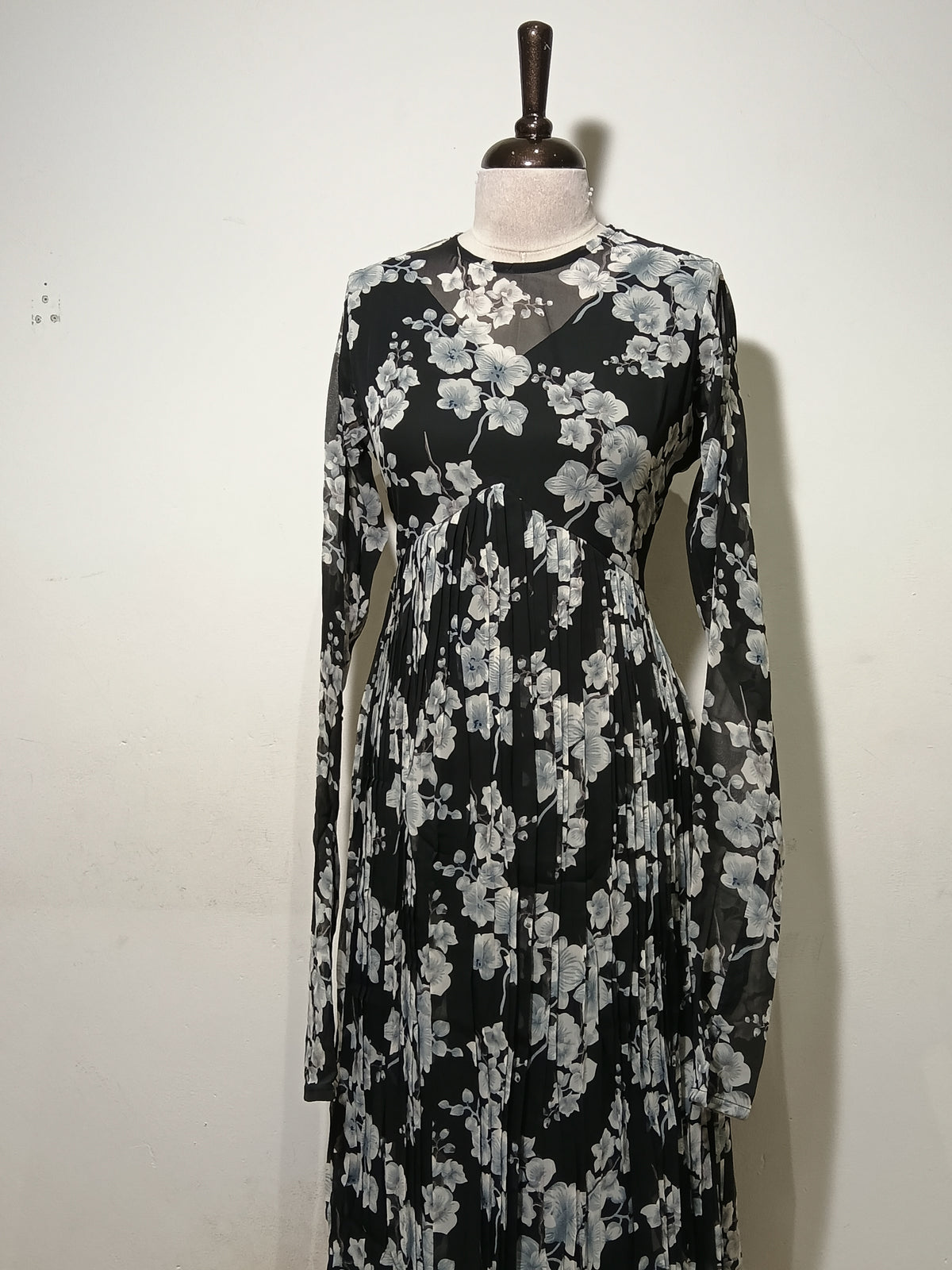 OFFER SALES TOP'S - IHA 35257