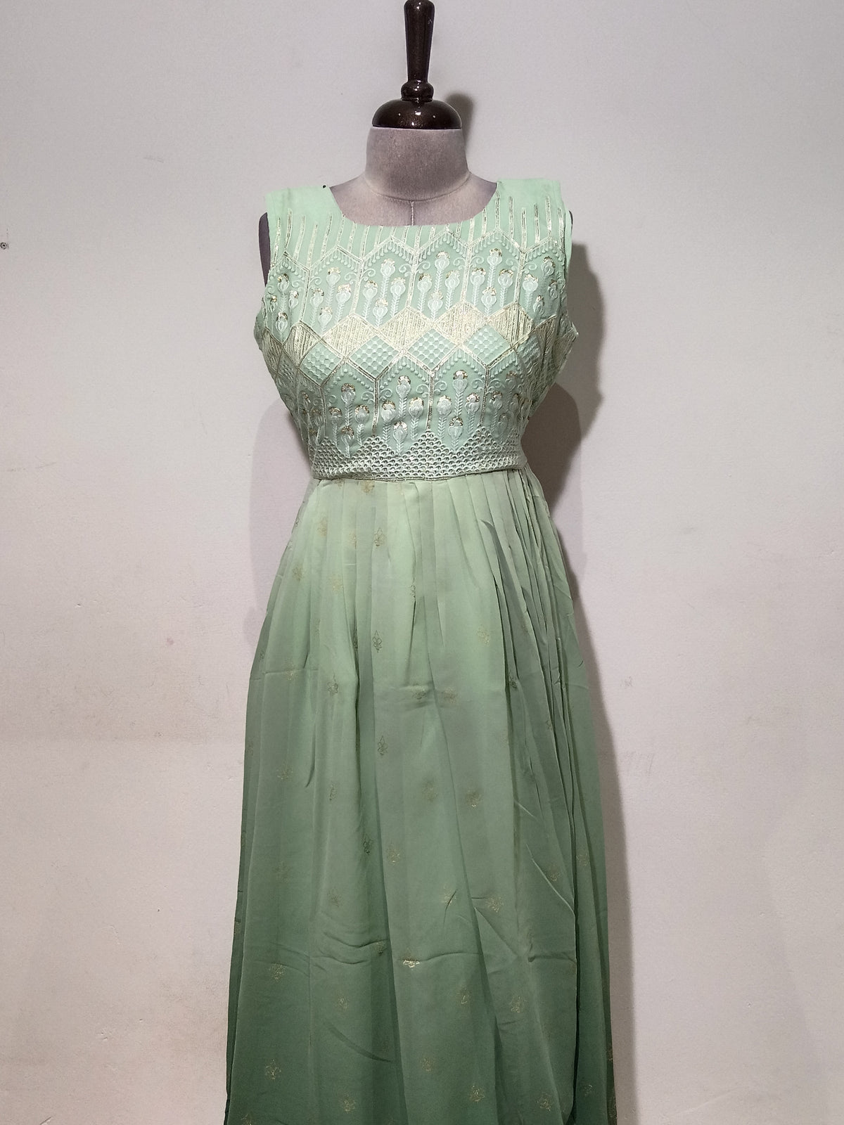 OFFER SALES TOP'S -  IHA 35988