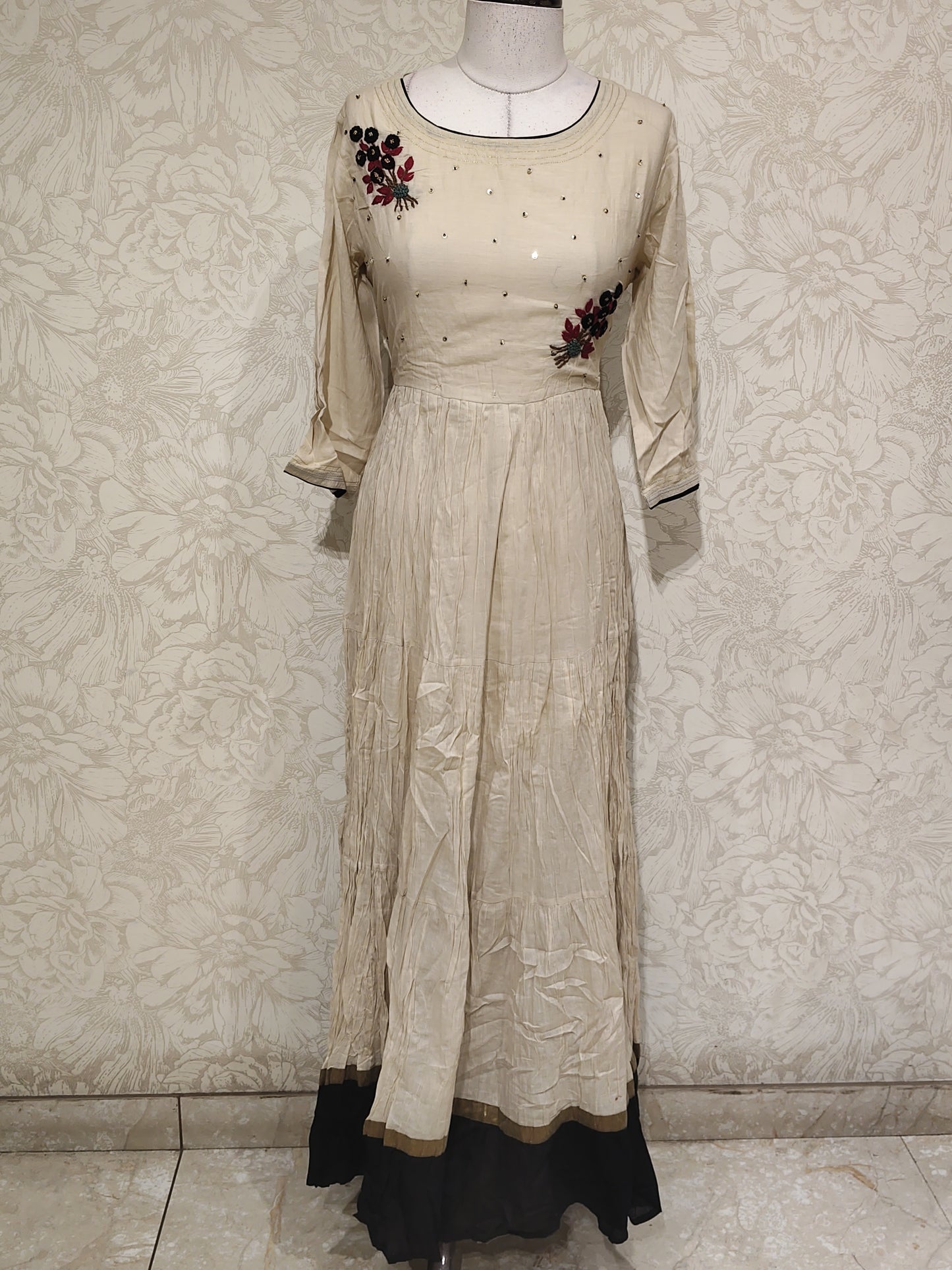 OFFER SALES TOPS COLLECTIONS  - IHA 27140