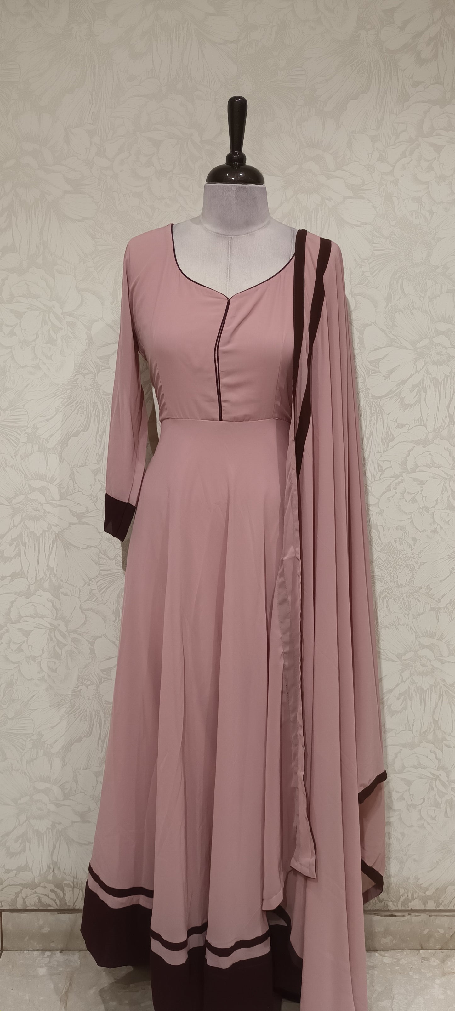 OFFER SALES TOPS COLLECTIONS - IHA 27133
