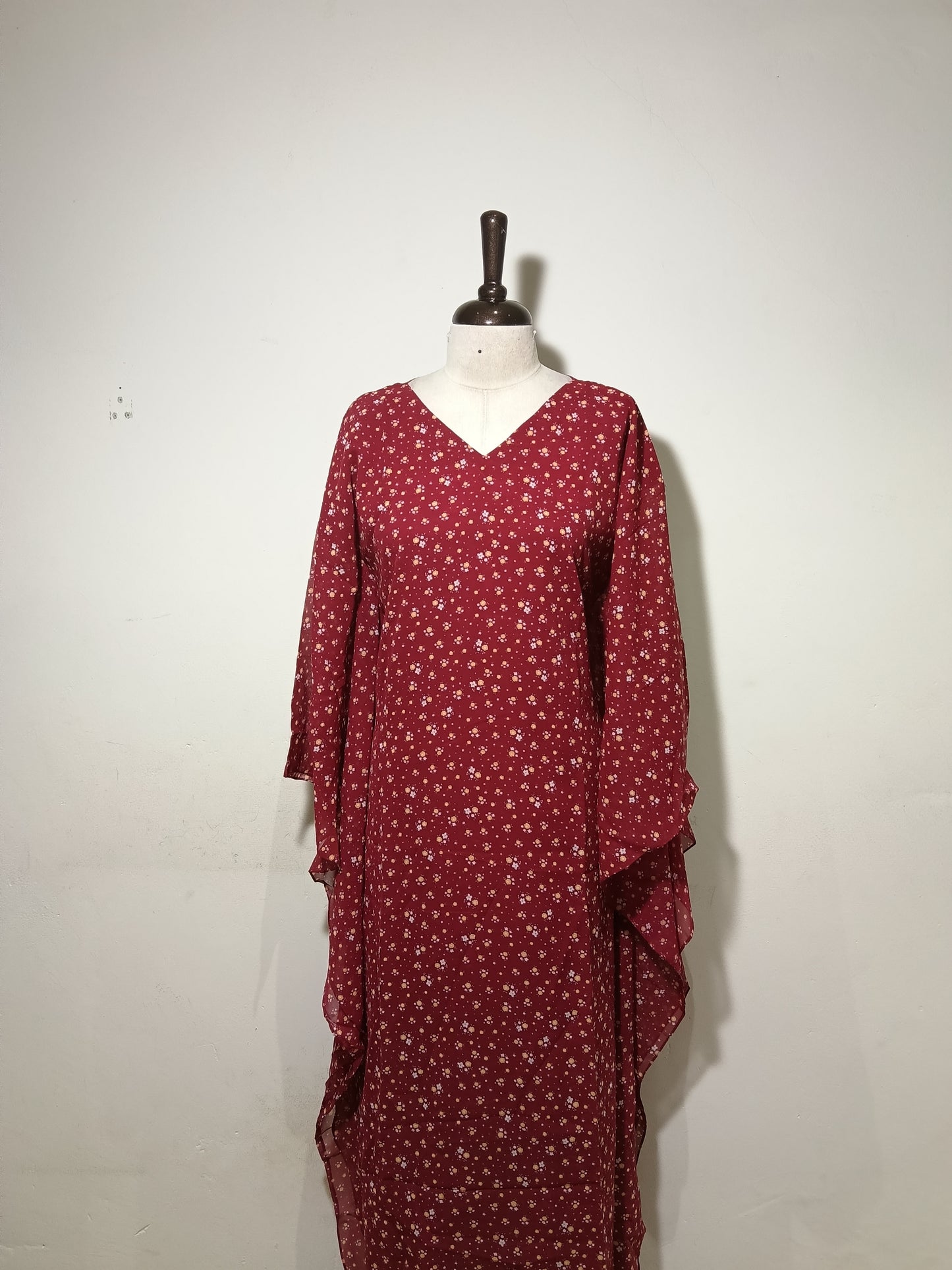 OFFER SALES TOPS  -  IHA 34756