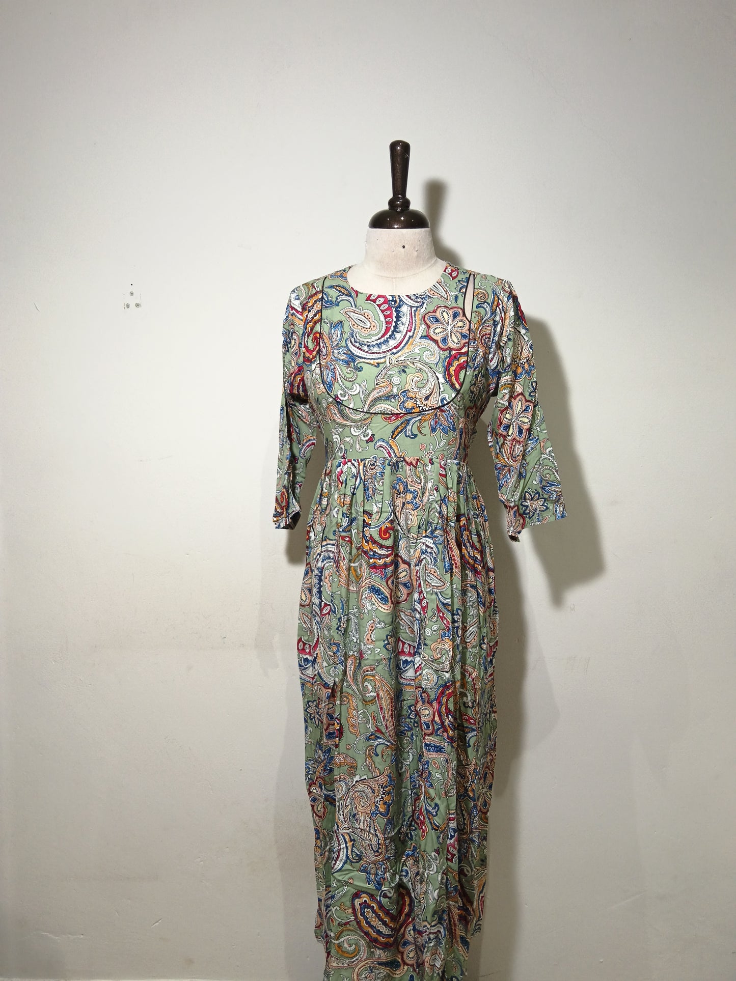 OFFER SALES TOP'S-  IHA 34770