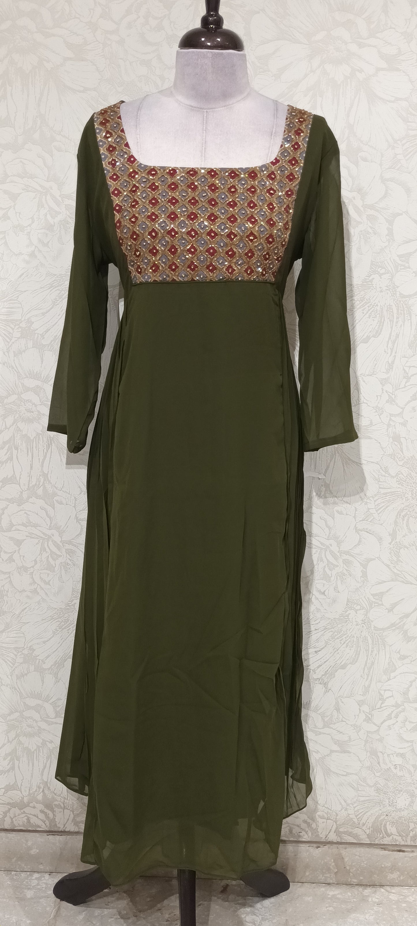 OFFER SALES TOPS COLLECTIONS - IHA 27133