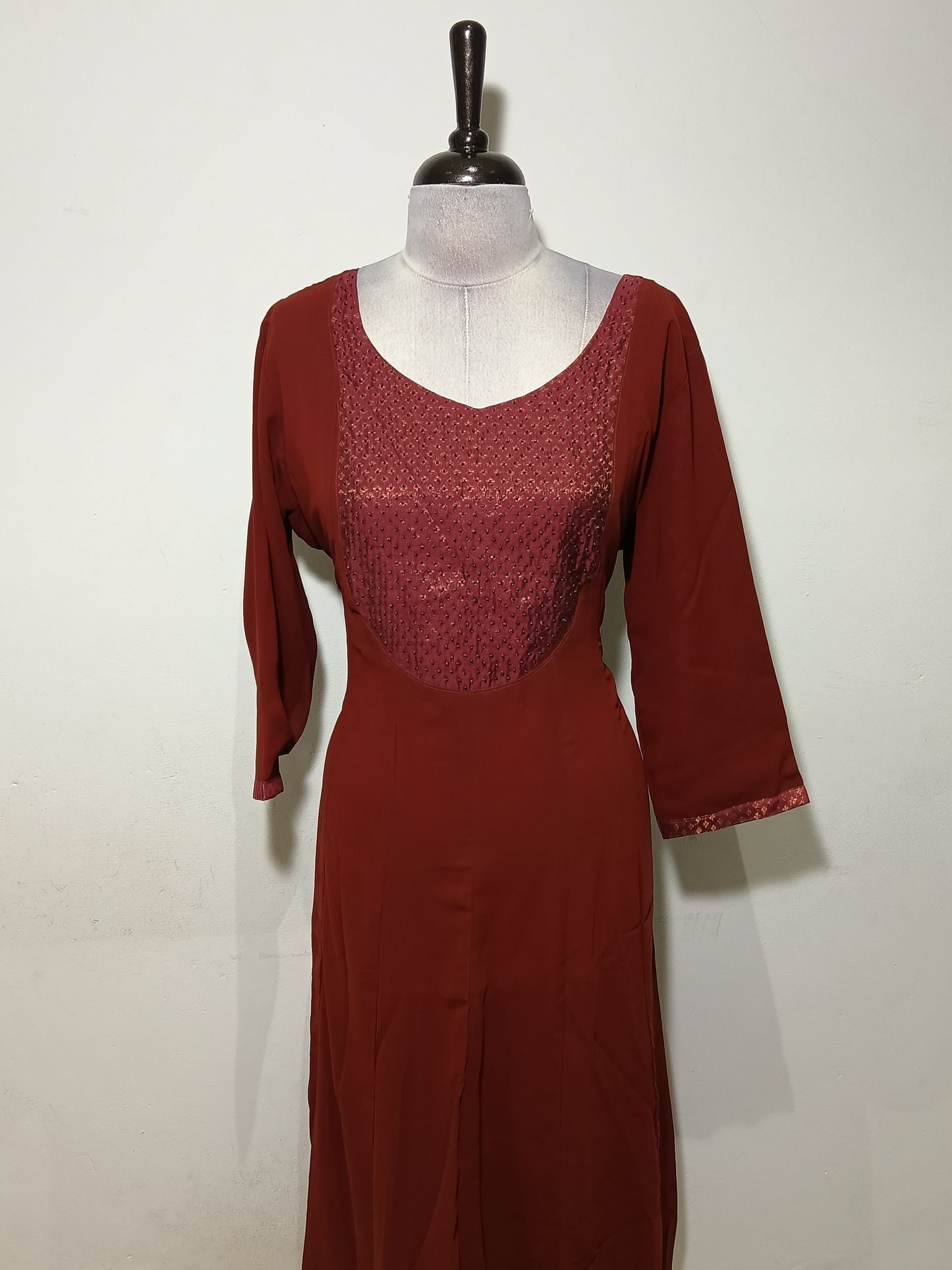 OFFER SALES TOP'S -  IHA 34902