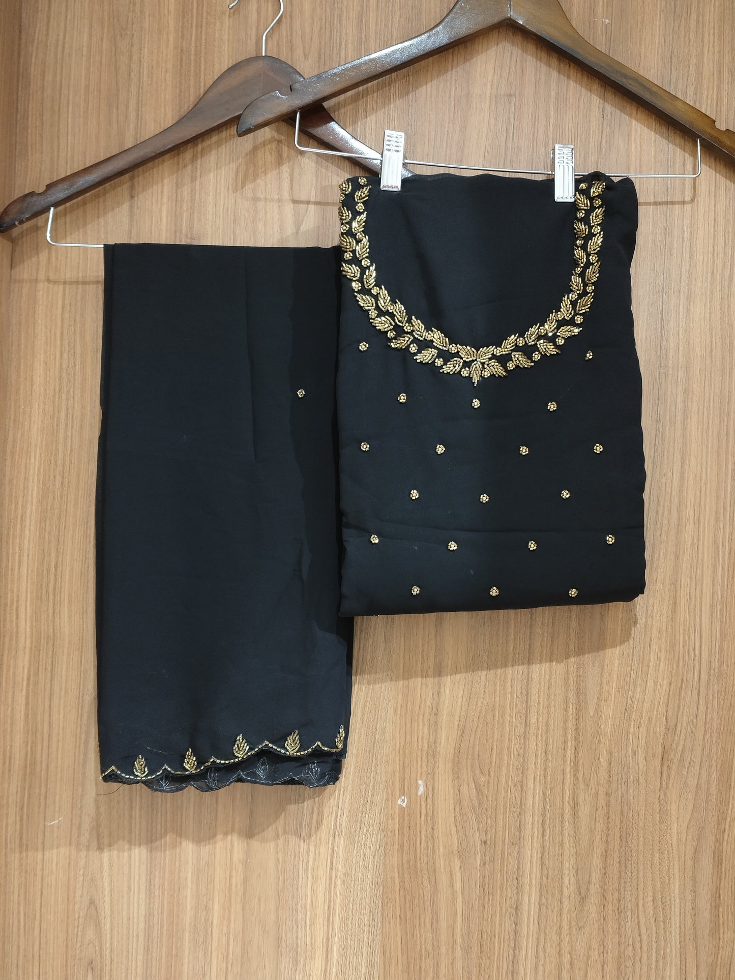 OFFER SALES UNSTITCHED SALWAR  - IHA 27602