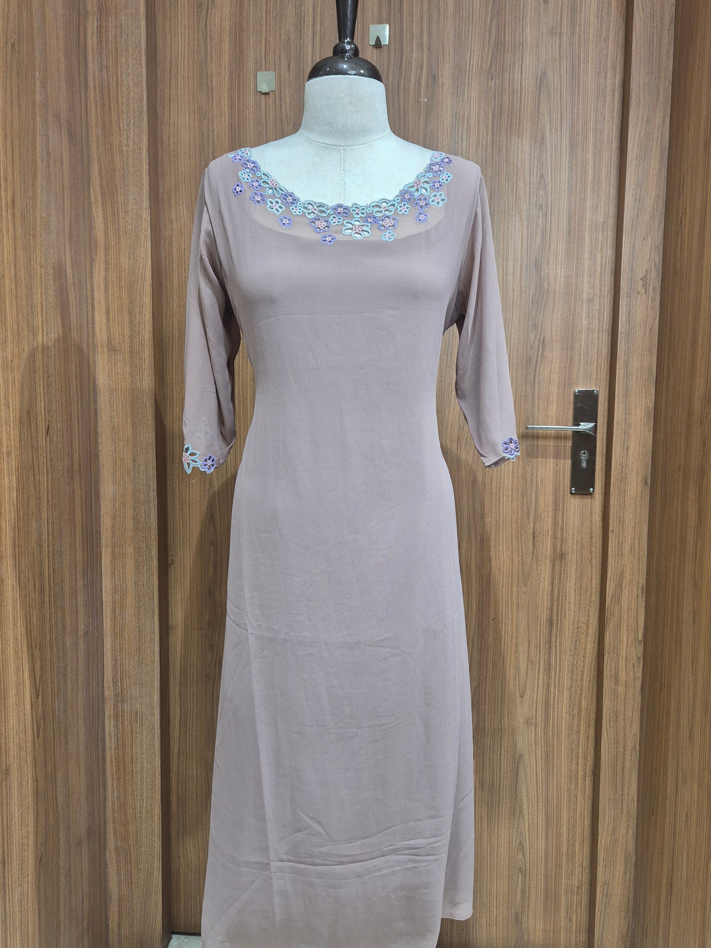 OFFER SALES TOPS COLLECTIONS - IHA 26746