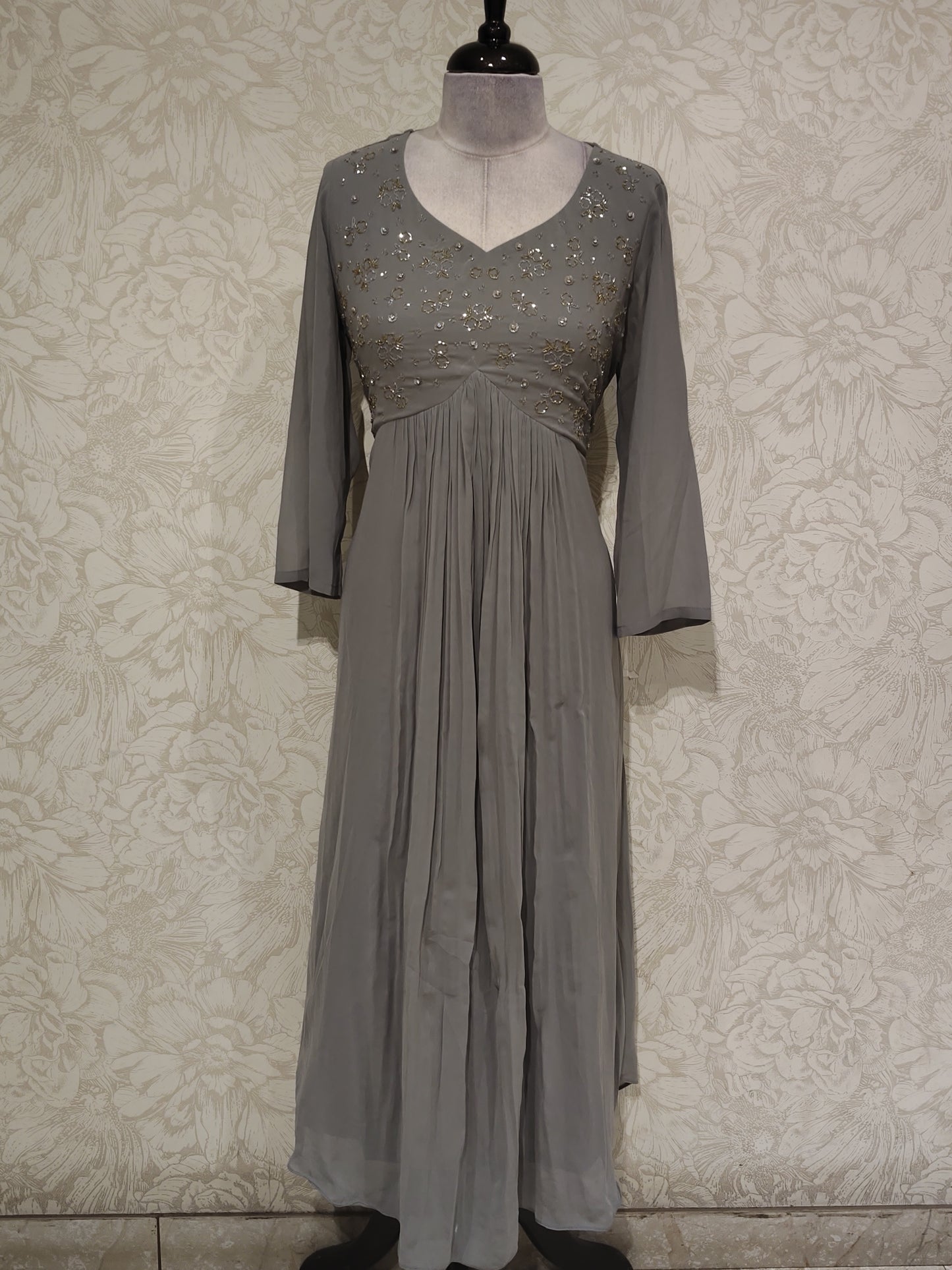 OFFER SALES TOPS COLLECTIONS  - IHA 27140