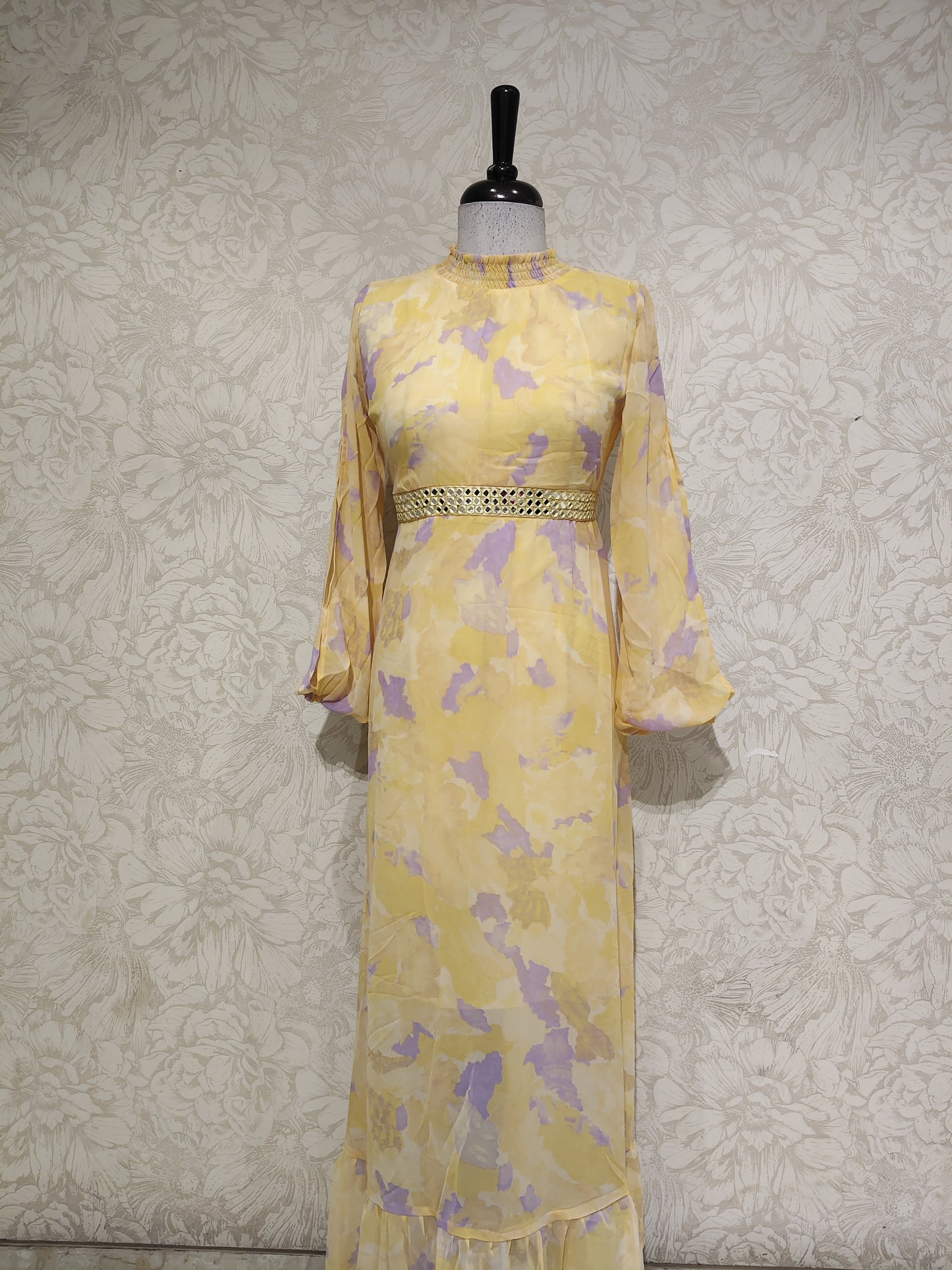 OFFER SALES TOPS COLLECTIONS - IHA 28479