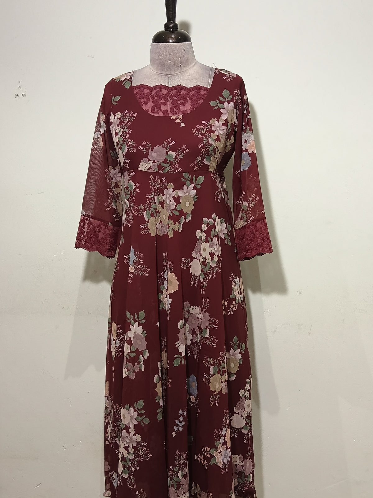 OFFER SALES TOP'S -  IHA 36002