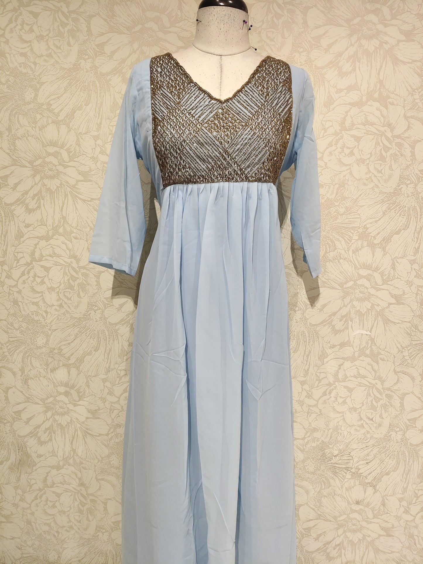 OFFER SALES TOP ONLY COLLECTIONS  - IHA 27844