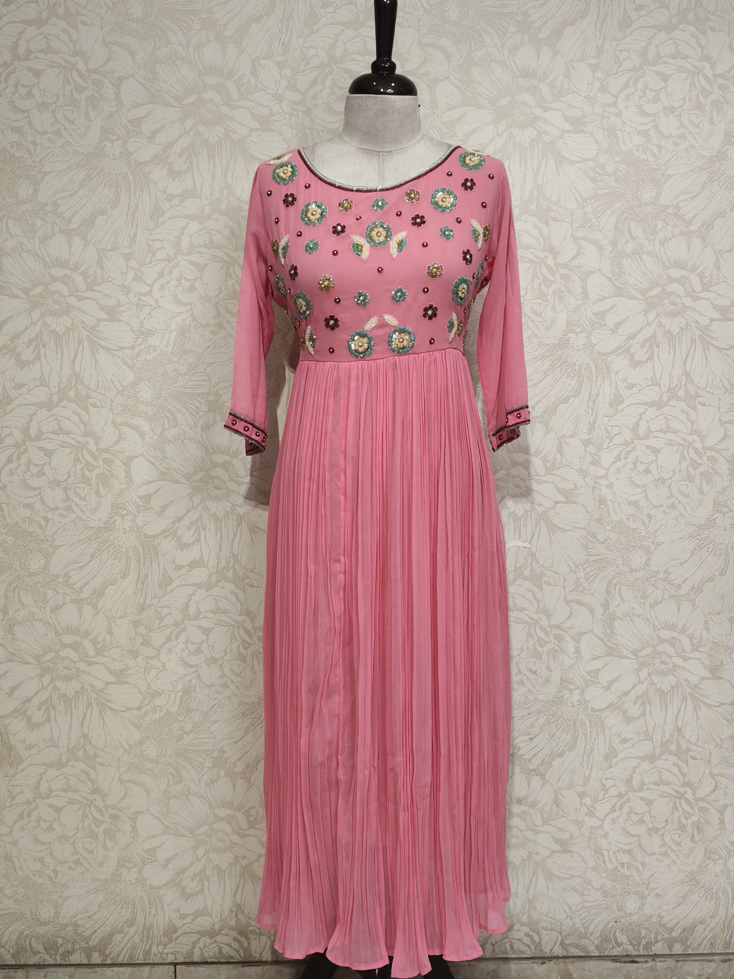 OFFER SALES TOPS COLLECTIONS - IHA 26951
