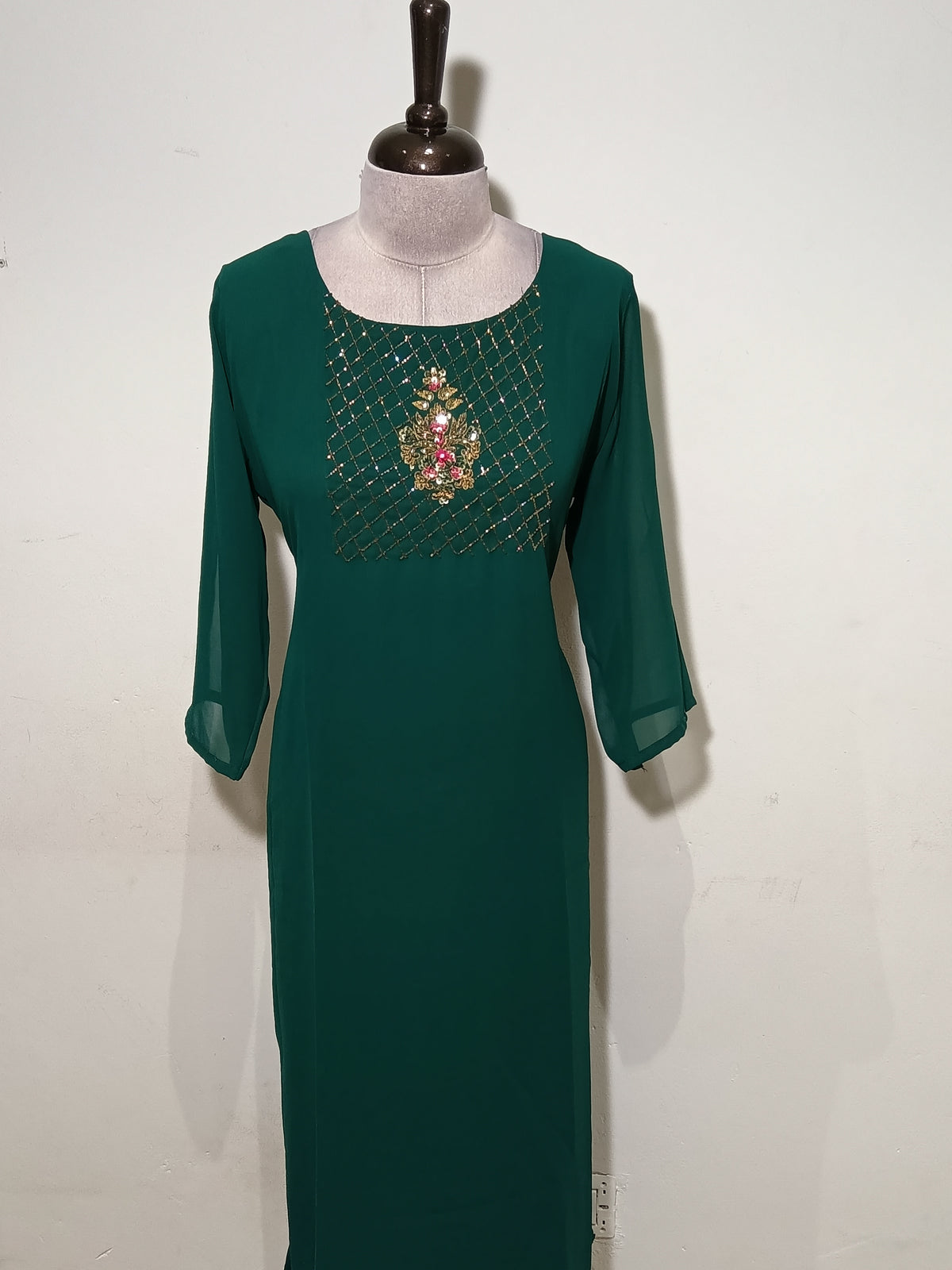 OFFER SALES TOP'S -  IHA 35832
