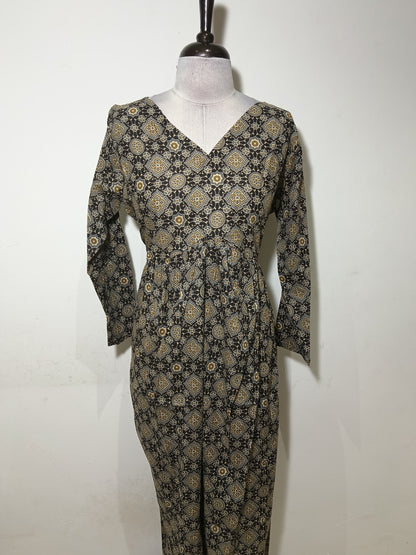 OFFER SALES TOPS  -  IHA 34756