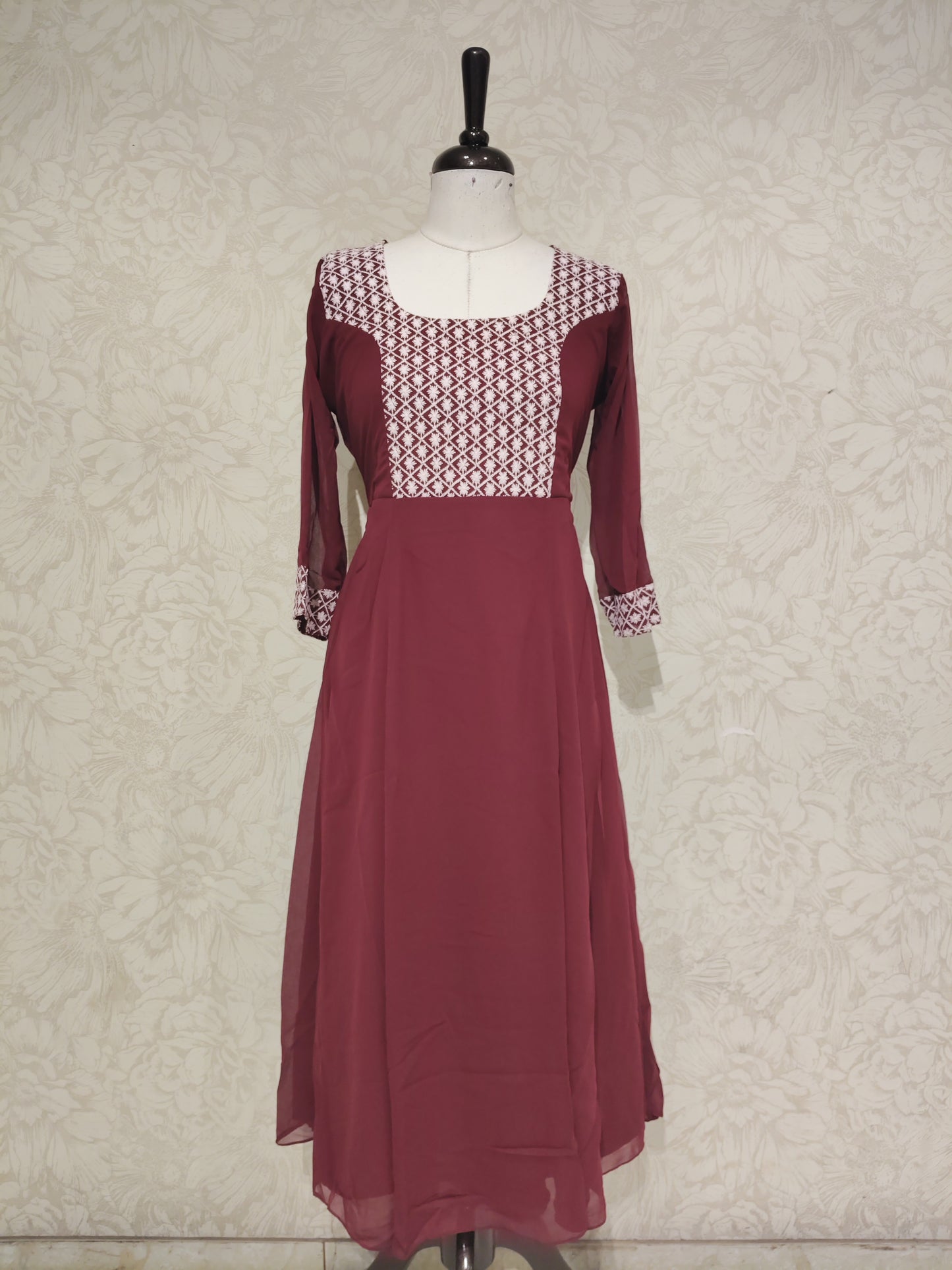 OFFER SALES TOPS COLLECTIONS - IHA 28479