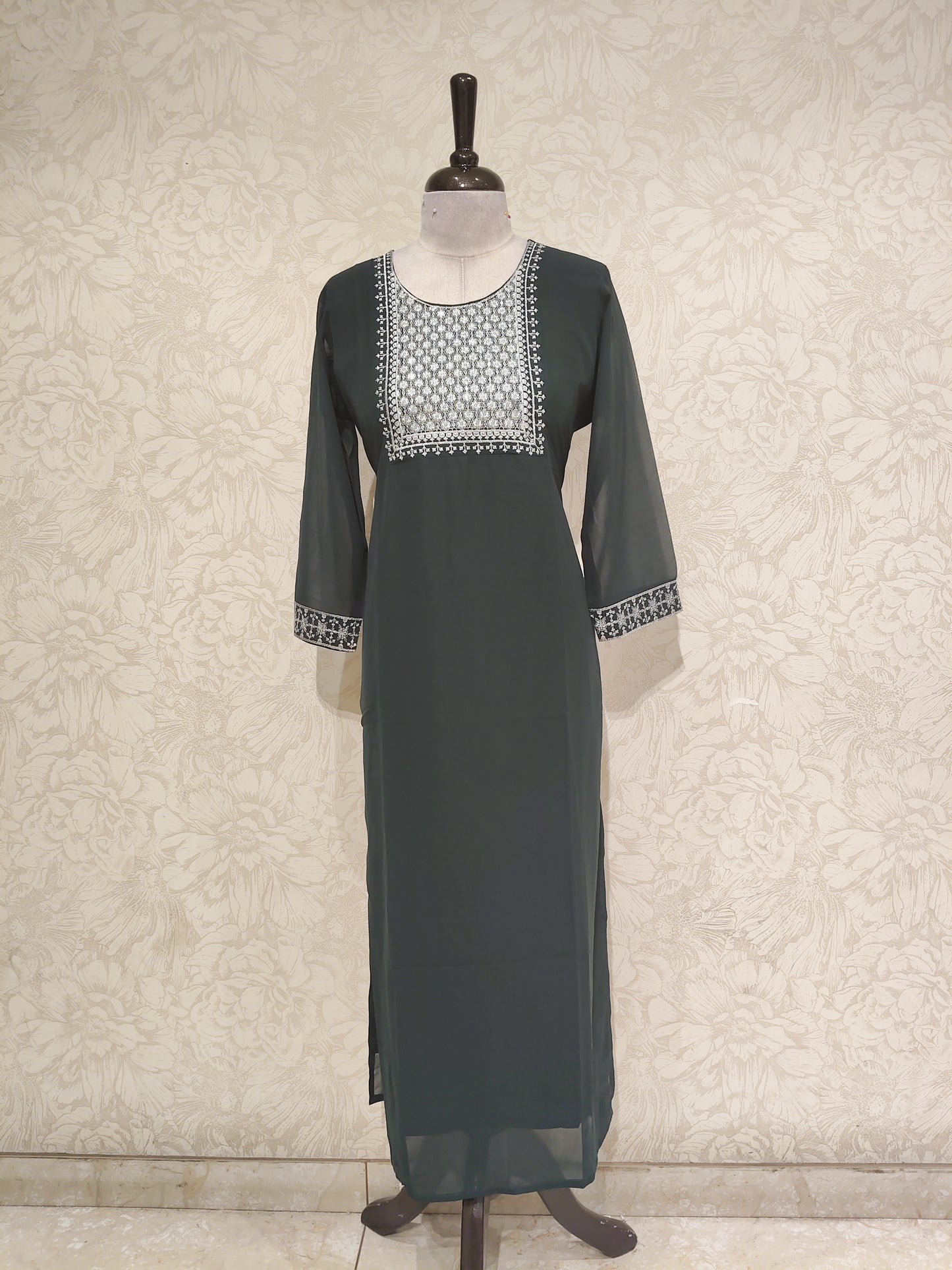 OFFER SALES TOP ONLY COLLECTIONS  - IHA 27845