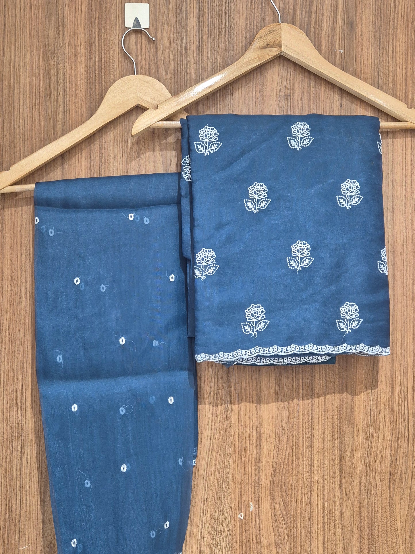 OFFER SALES UNSTITCHED SALWAR SUITS - IHA 26931