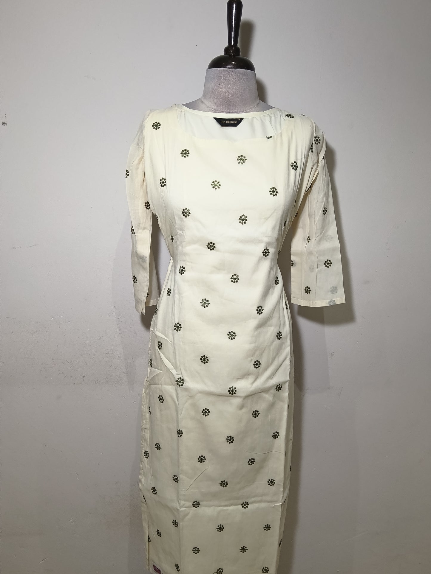 OFFER SALES TOPS  -  IHA 34756