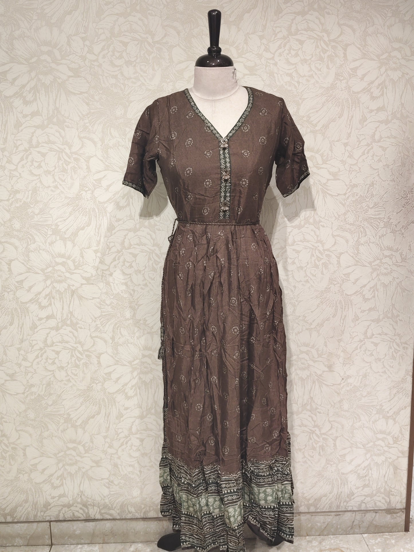 OFFER SALES TOPS COLLECTIONS - IHA 27082