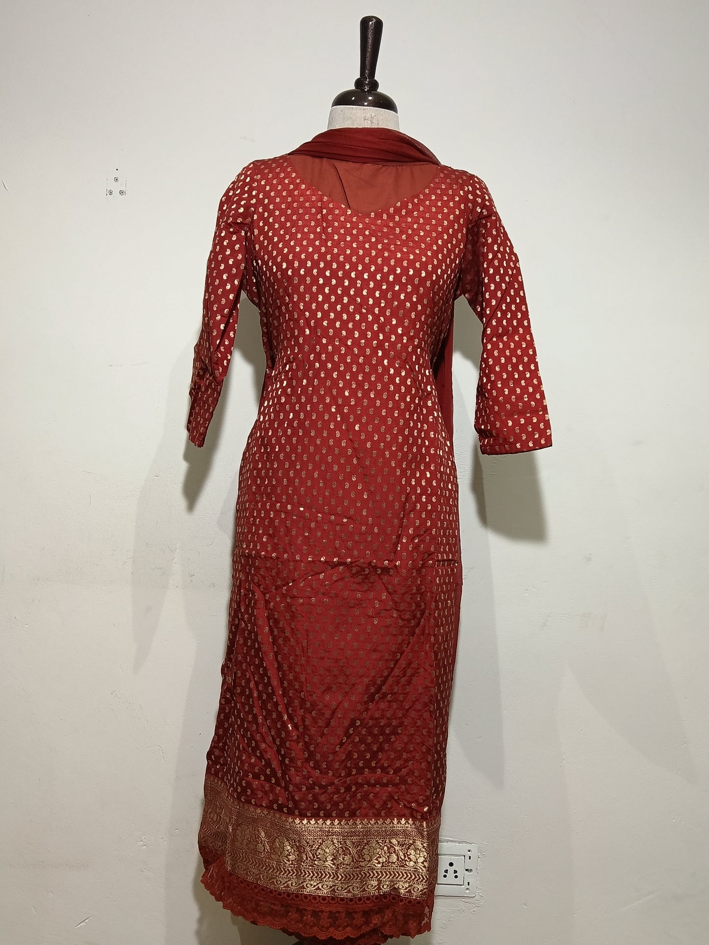 OFFER SALES TOP AND  BOTTOM  -  IHA 34755