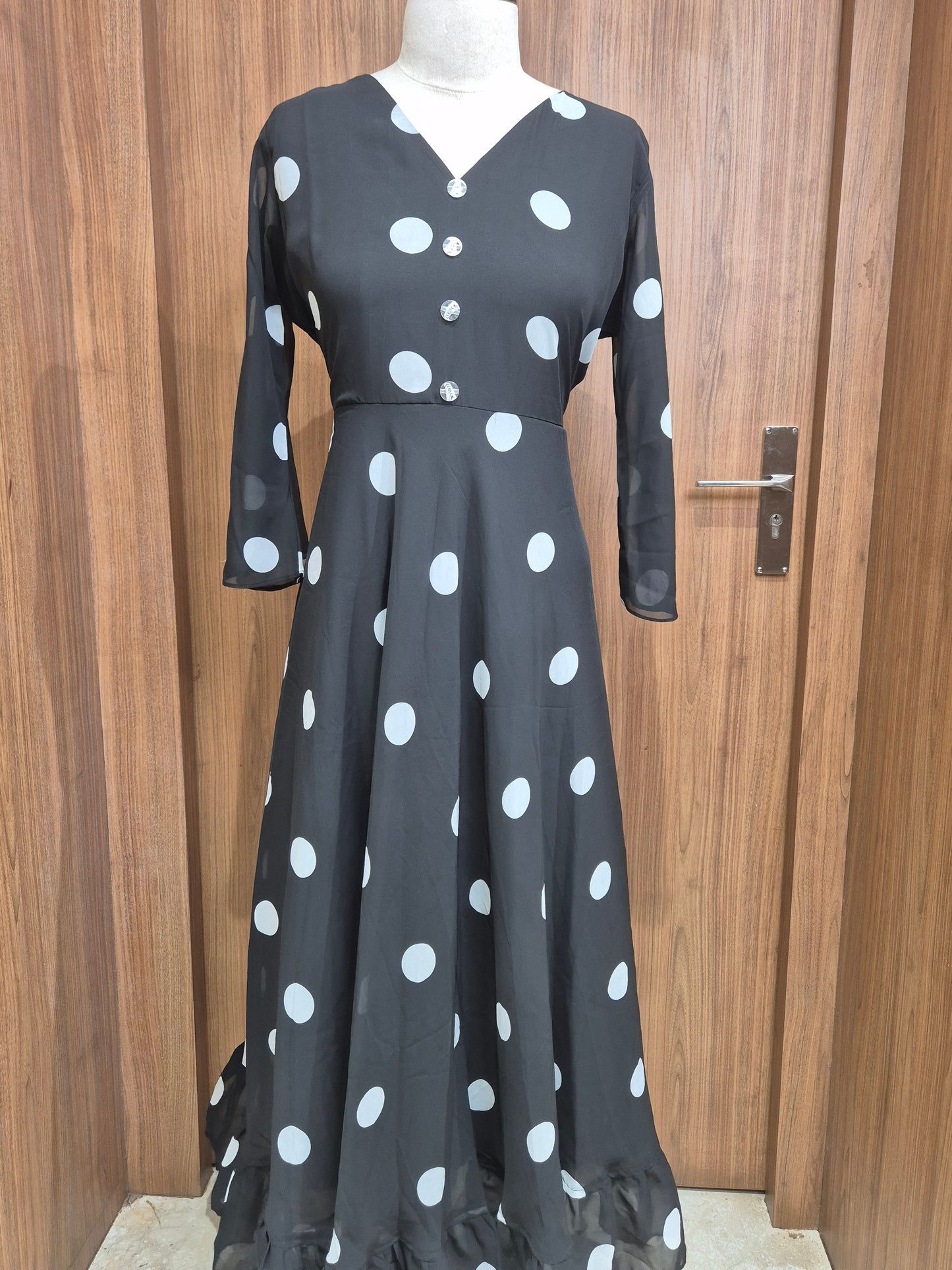 OFFER SALES TOPS COLLECTIONS  - IHA 26749