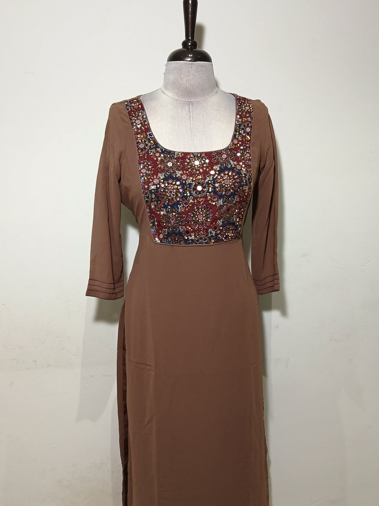 OFFER SALES TOP'S -  IHA 34902