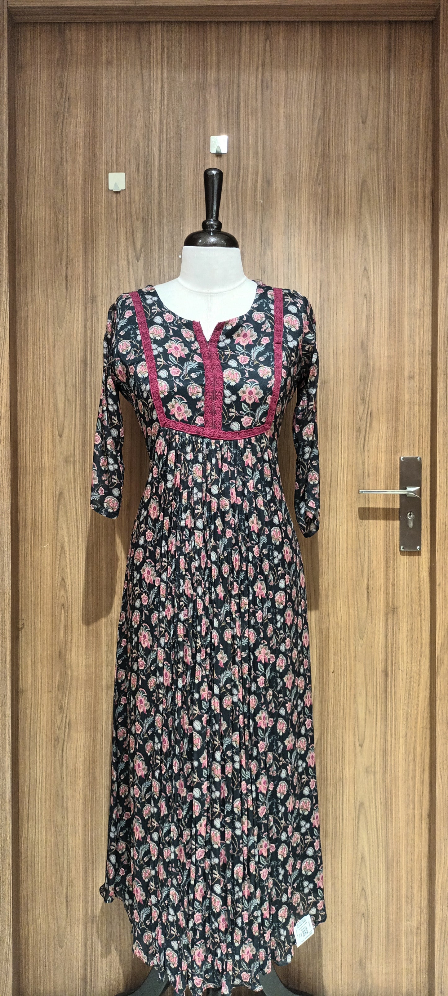 Platinum Chiffon Readymade Kurtis – Iha Alappuzha Collection – IHA 27116