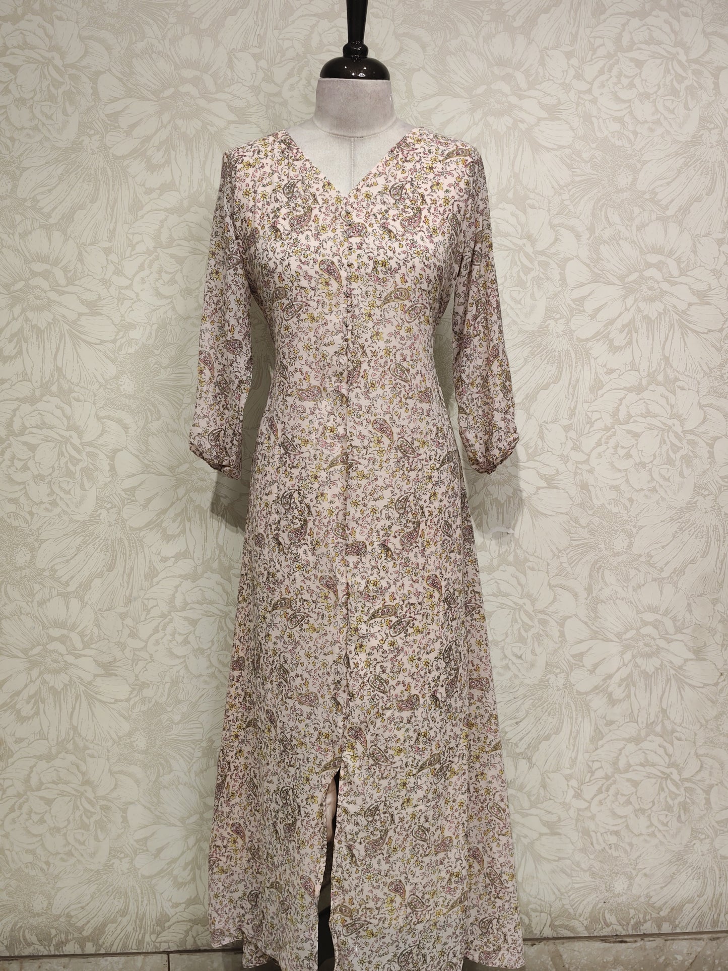 OFFER SALES TOPS COLLECTIONS - IHA 26951