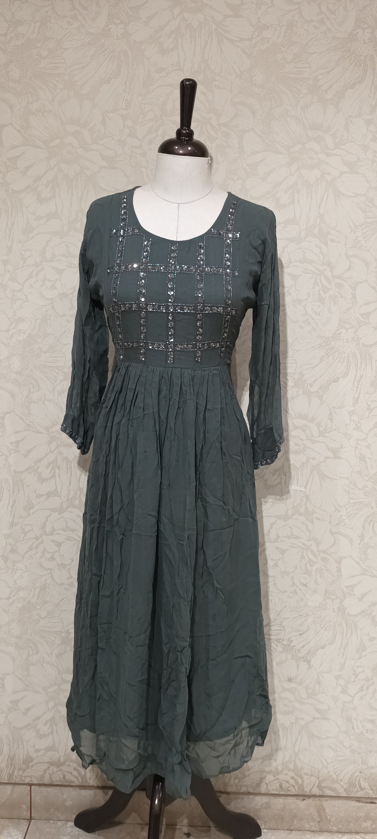 OFFER SALES TOPS COLLECTIONS - IHA 27133