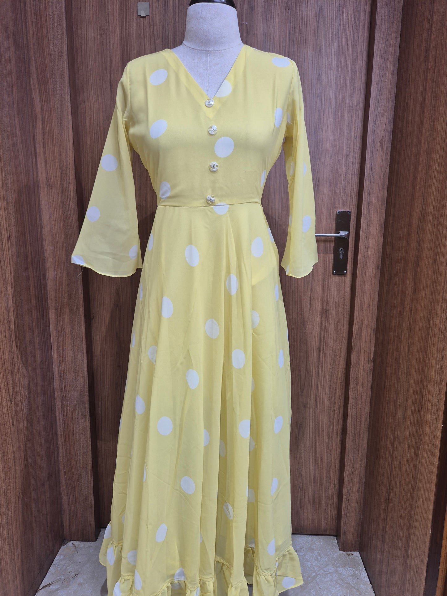 OFFER SALES TOPS COLLECTIONS  - IHA 26749