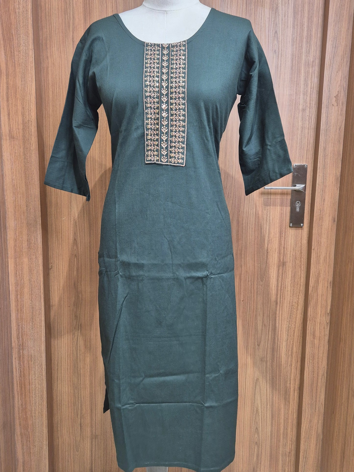 OFFER SALES TOPS COLLECTIONS  - IHA 26749