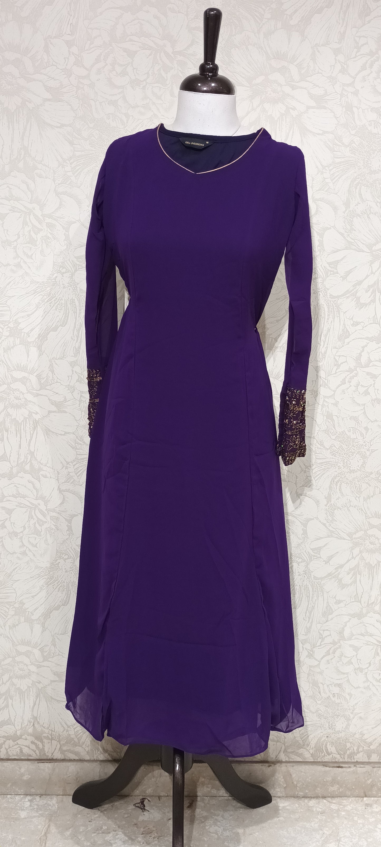 OFFER SALES TOPS COLLECTIONS - IHA 27133