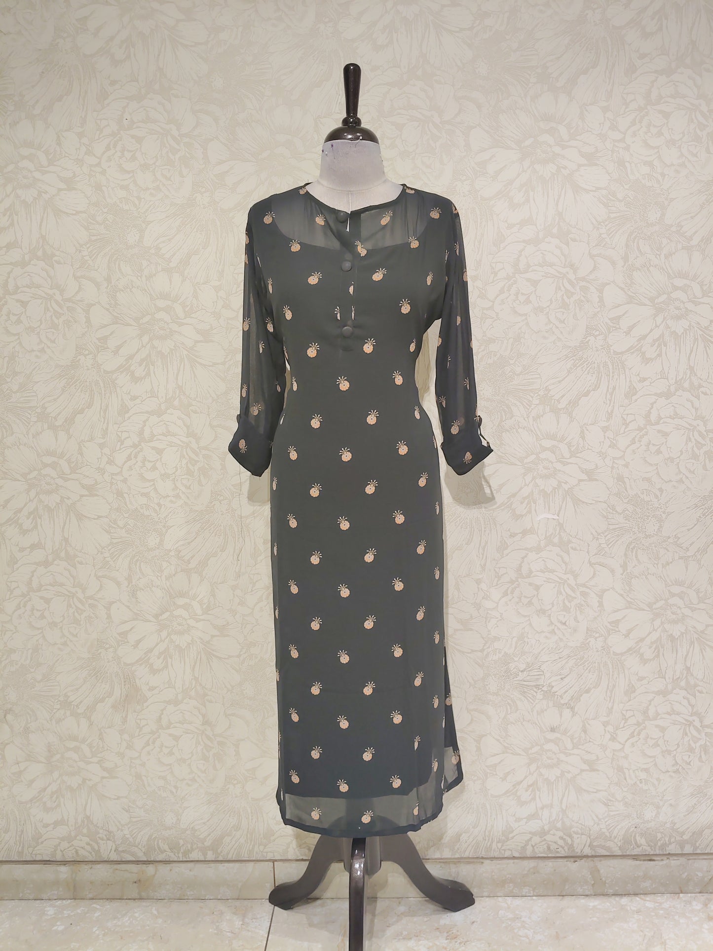 OFFER SALES TOP ONLY COLLECTIONS  - IHA 27844