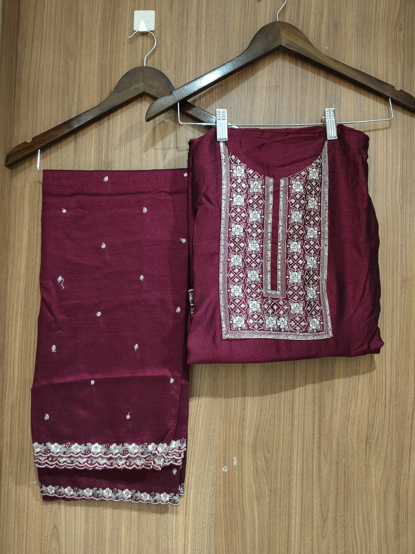 OFFER SALES UNSTITCHED SALWAR  - IHA 27602