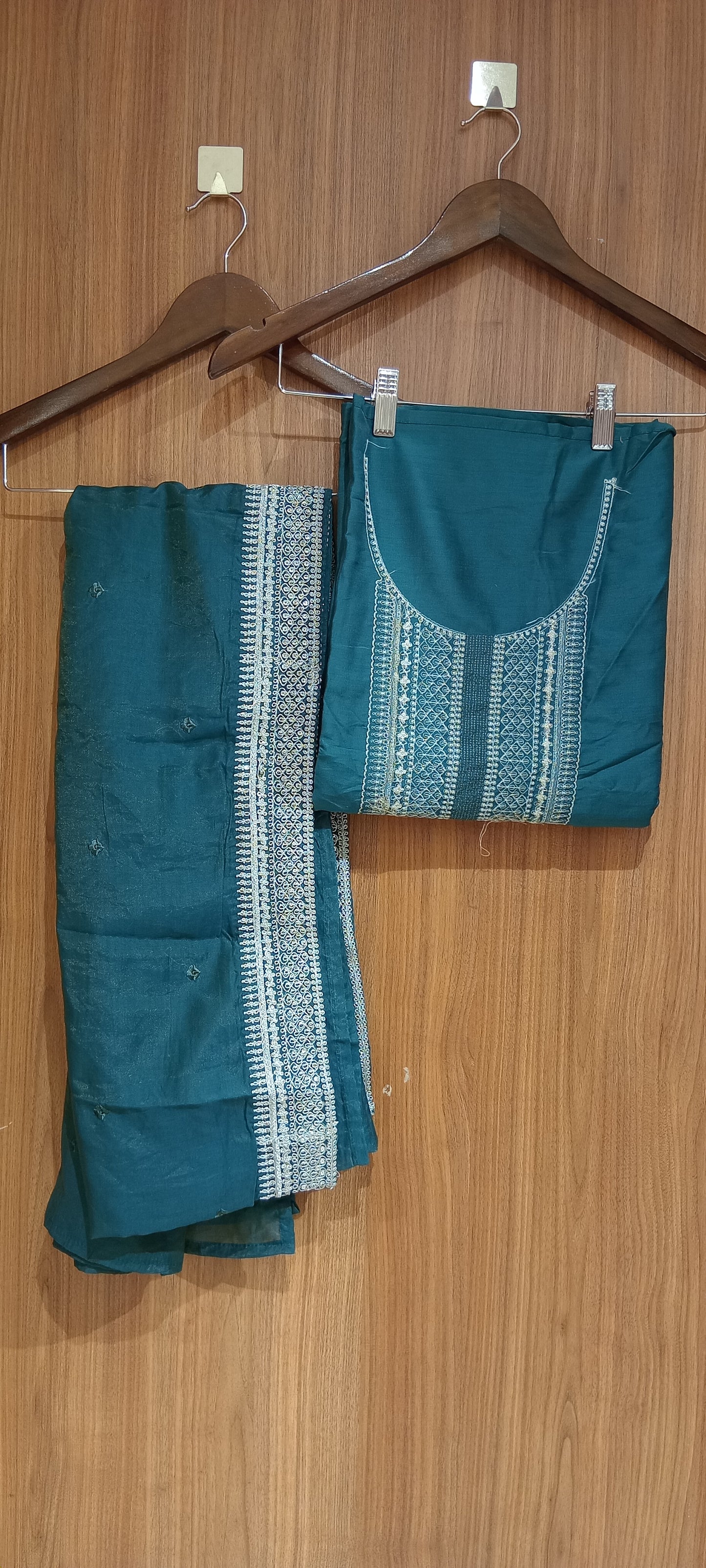 OFFER SALES UNSTITCHED SALWAR  - IHA 27658