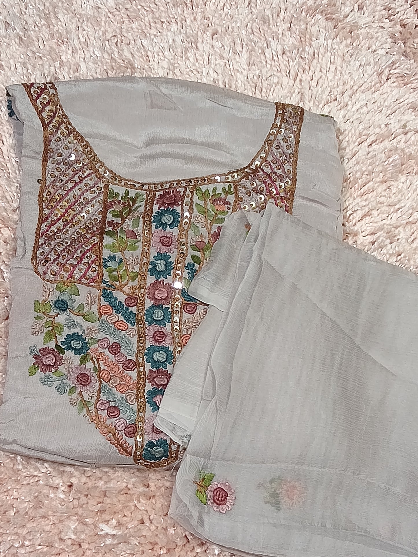 OFFER SALES UNSTITCHED SALWAR SUITS -  IHA 34657