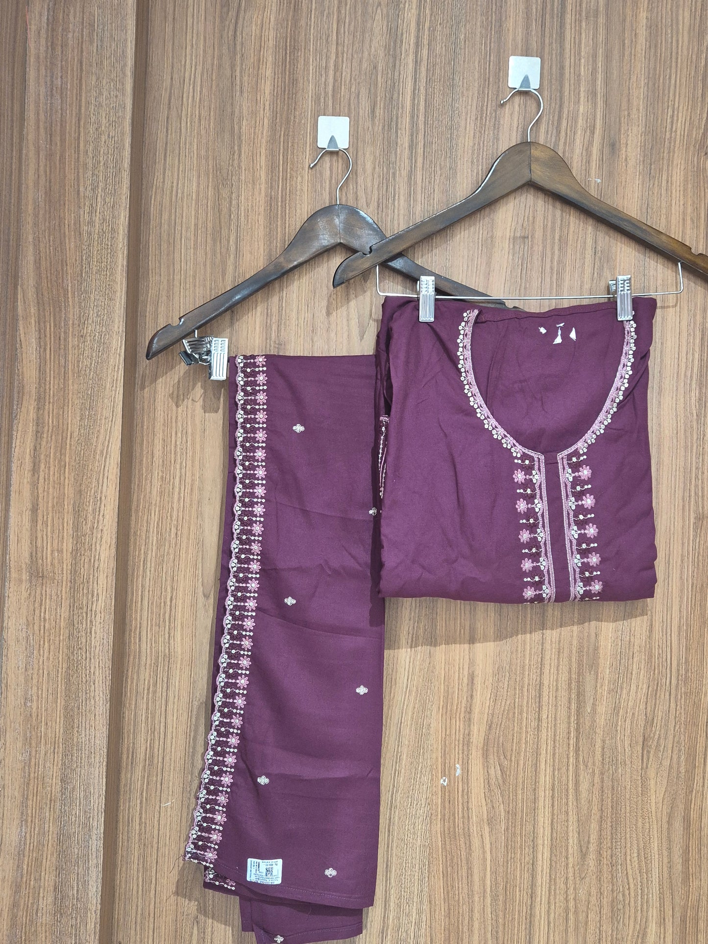 OFFER SALES UNSTITCHED SALWAR SUITS - IHA 26931
