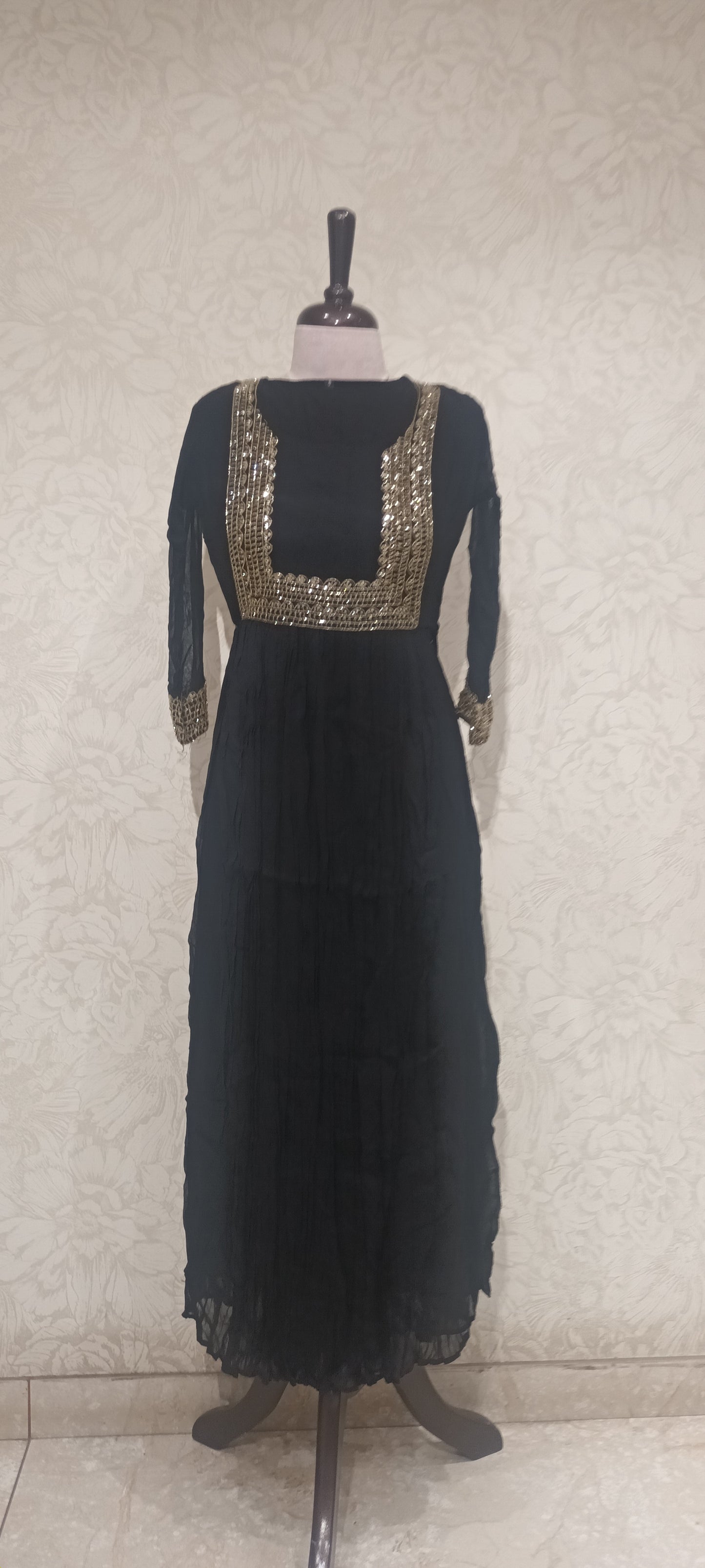 OFFER SALES TOPS COLLECTIONS  - IHA 27140