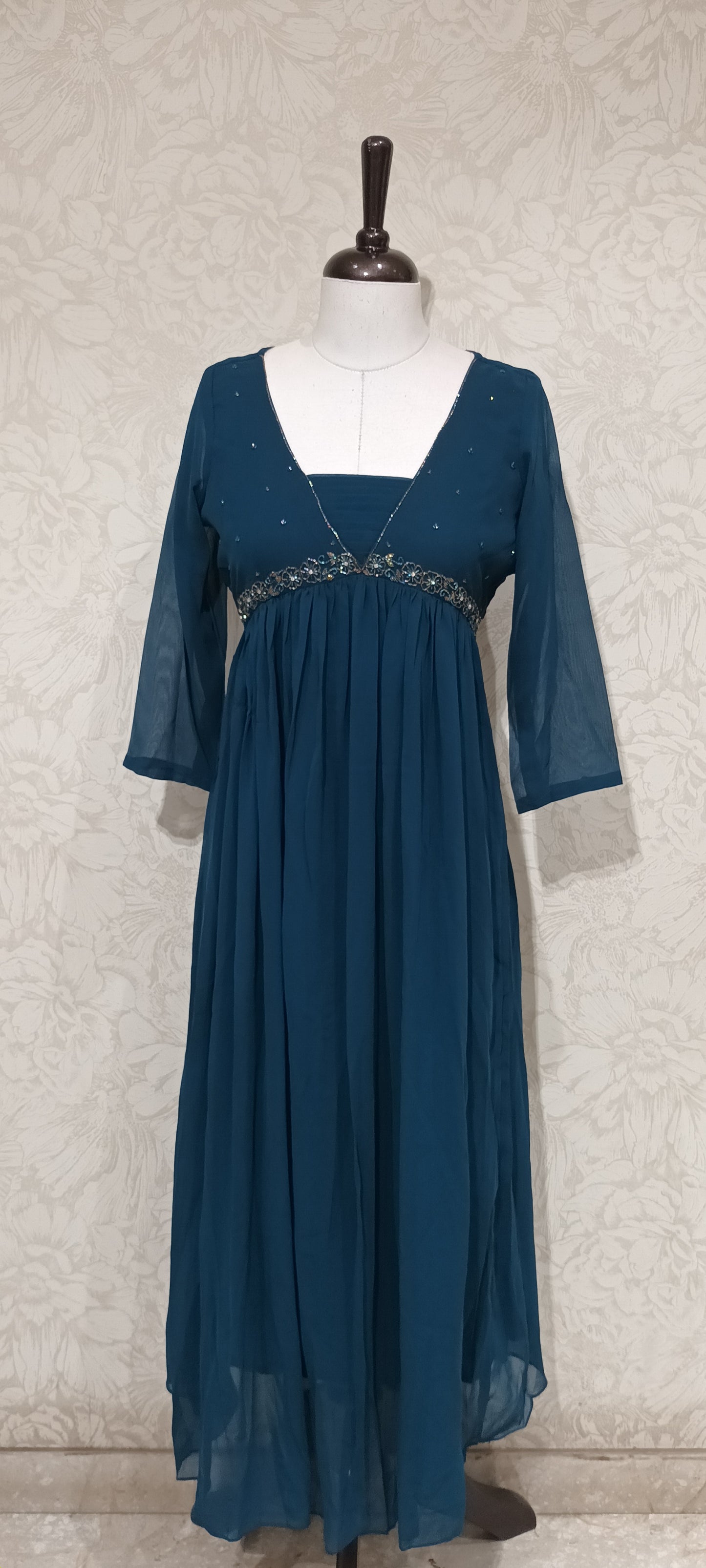 OFFER SALES TOPS COLLECTIONS - IHA 27133