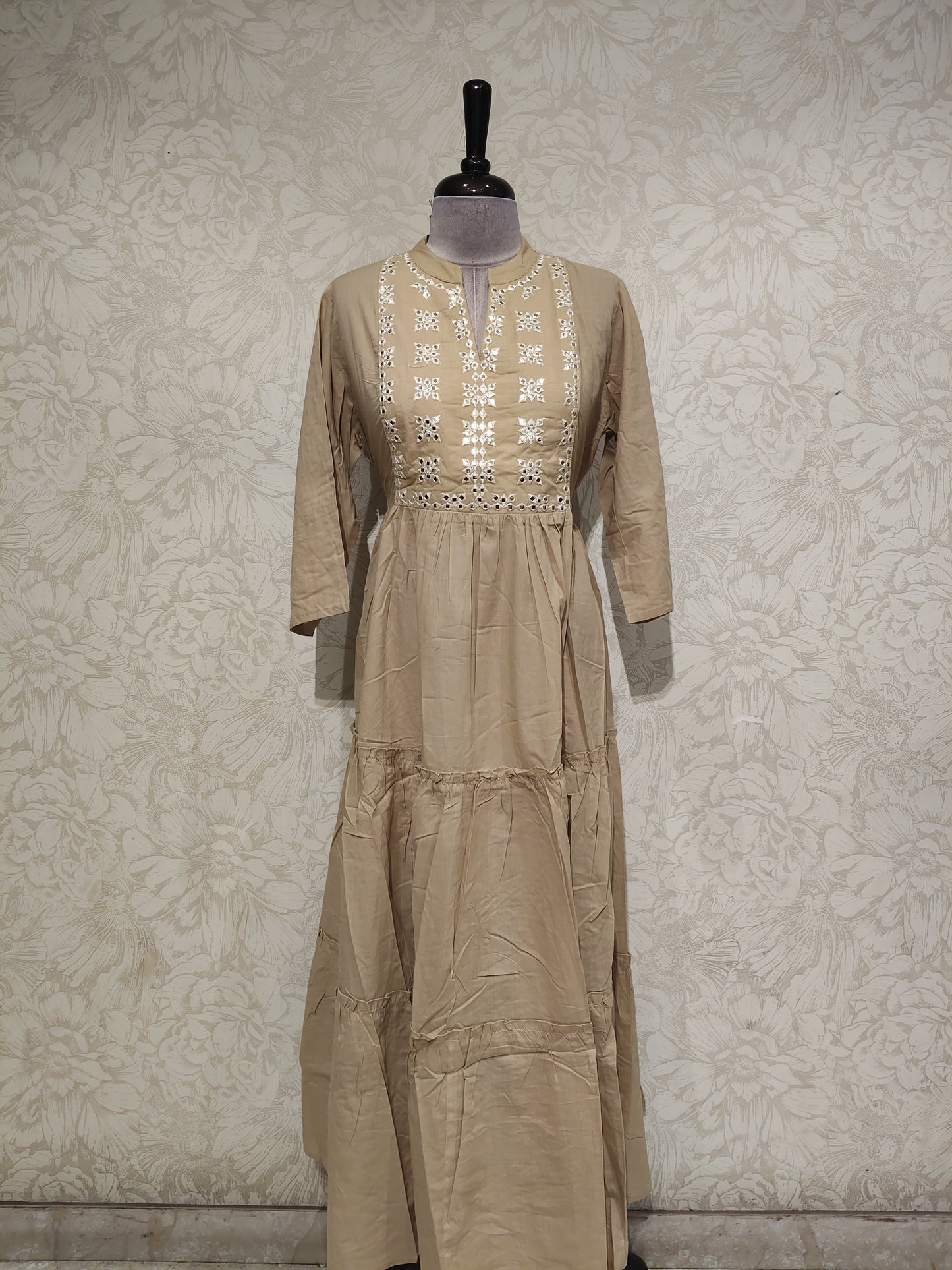 OFFER SALES TOPS COLLECTIONS - IHA 28479