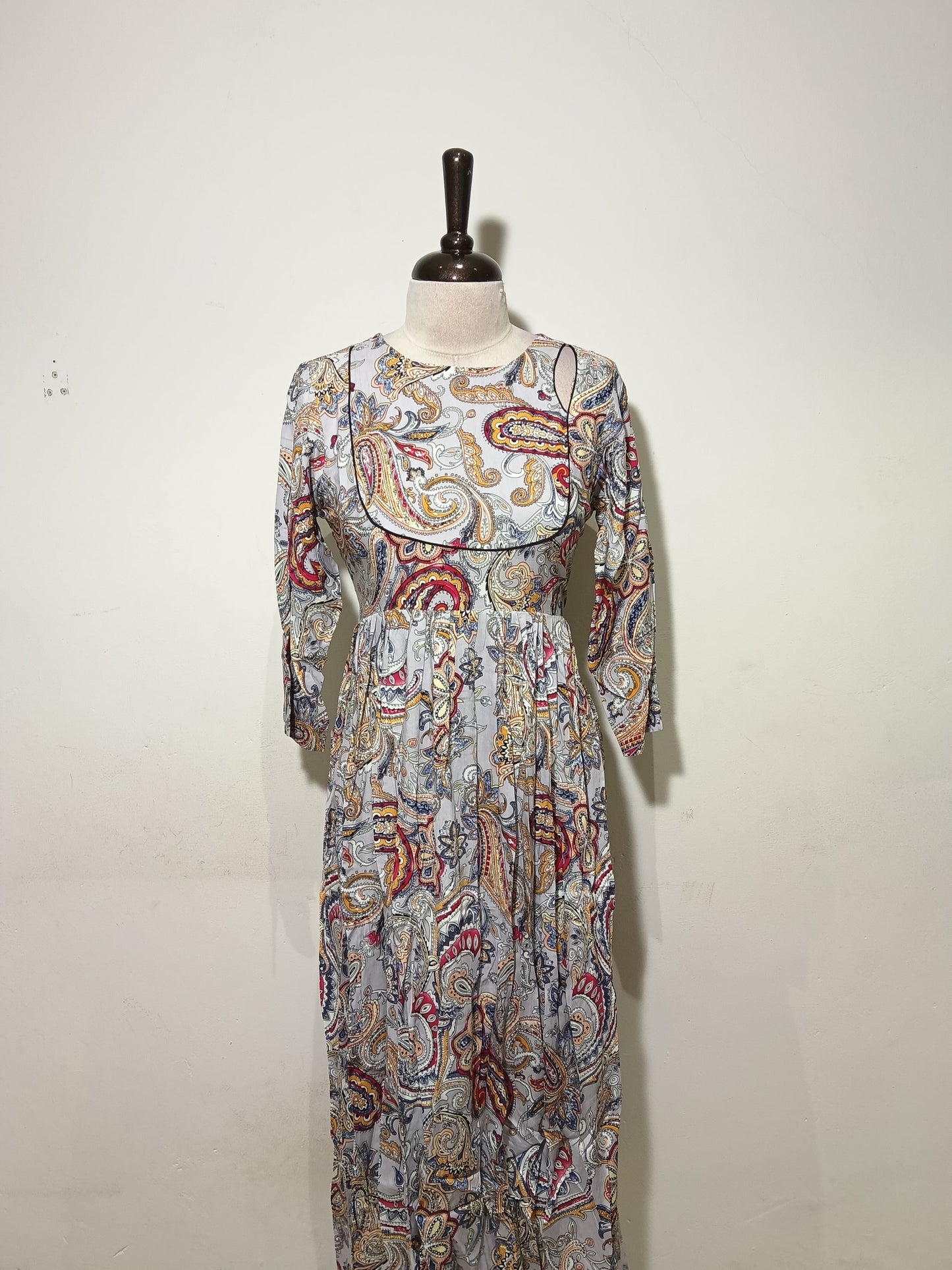 OFFER SALES TOP'S-  IHA 35109