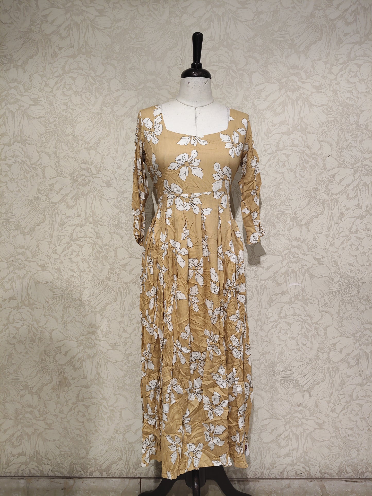 OFFER SALES TOPS COLLECTIONS - IHA 28479